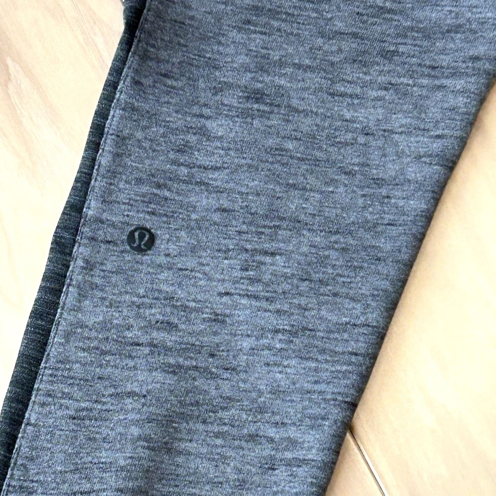 Lululemon Lululemon Get Going Jogger Heathered Core Dark Grey Women’s 2 Pants Regular Gray Pockets Breathable Stretch Athletic Athleisure 90s Theme Womens Size 26" / US 2 / IT 38 - 5 Thumbnail