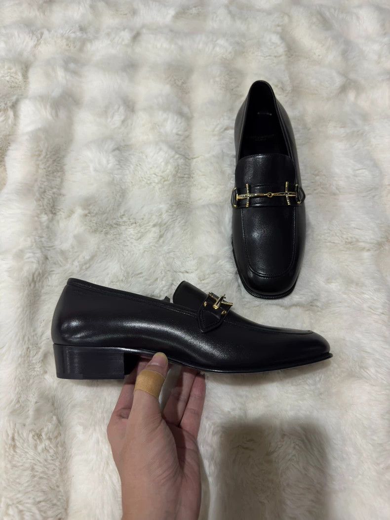 Saint Laurent Paris Saint Laurent Paris Black Gold Loafers shoes Size US 8 / EU 41 - 3 Thumbnail