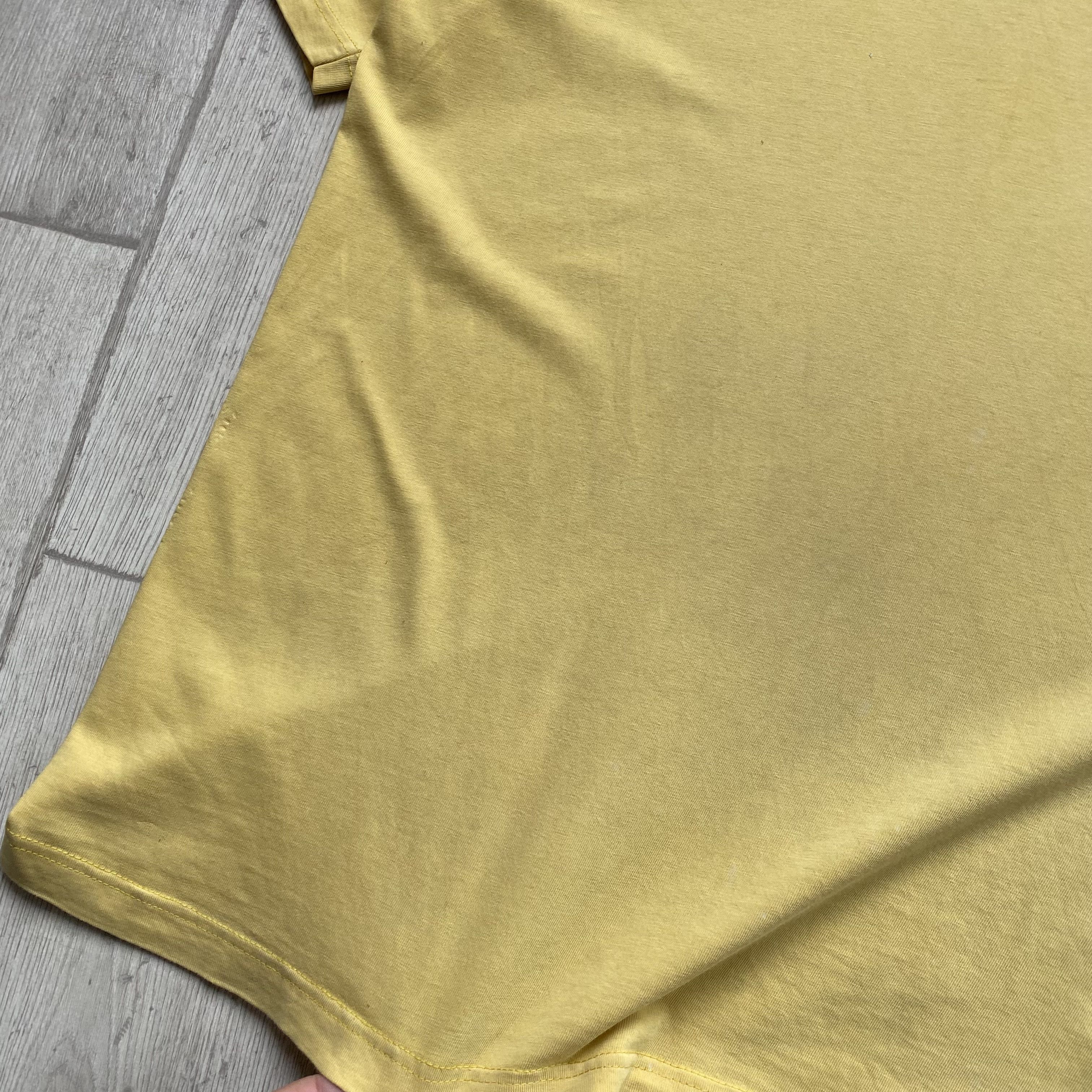 Nike Trashed 80-90s Vintage Nike Yellow tee Swoosh logo Size US L / EU 52-54 / 3 - 8 Thumbnail