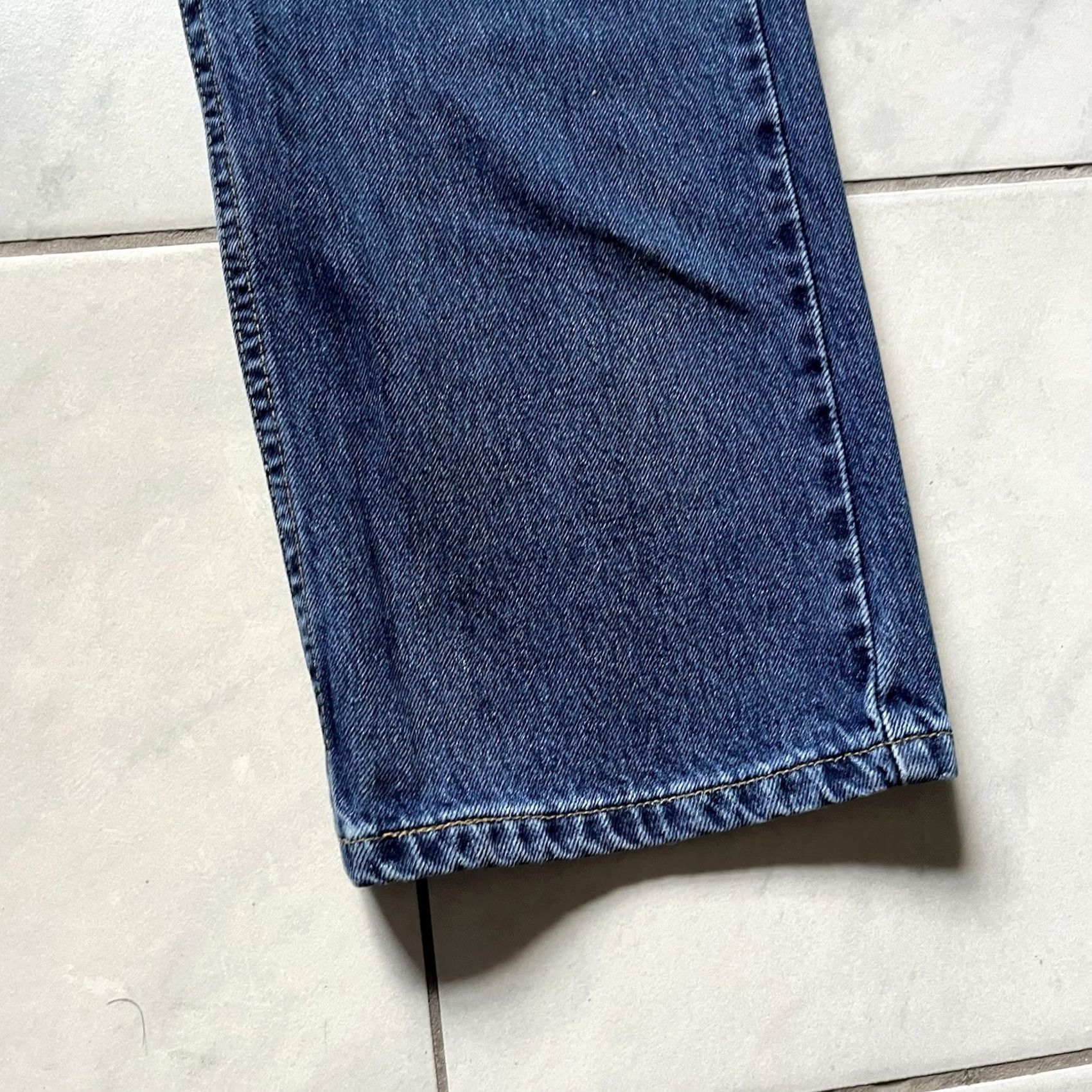 Levi's VINTAGE Levi's Jeans 32x31 Blue Mens Denim Regular Fit Straight 5-Pocket Belt Loops Size US 32 / EU 48 - 4 Thumbnail