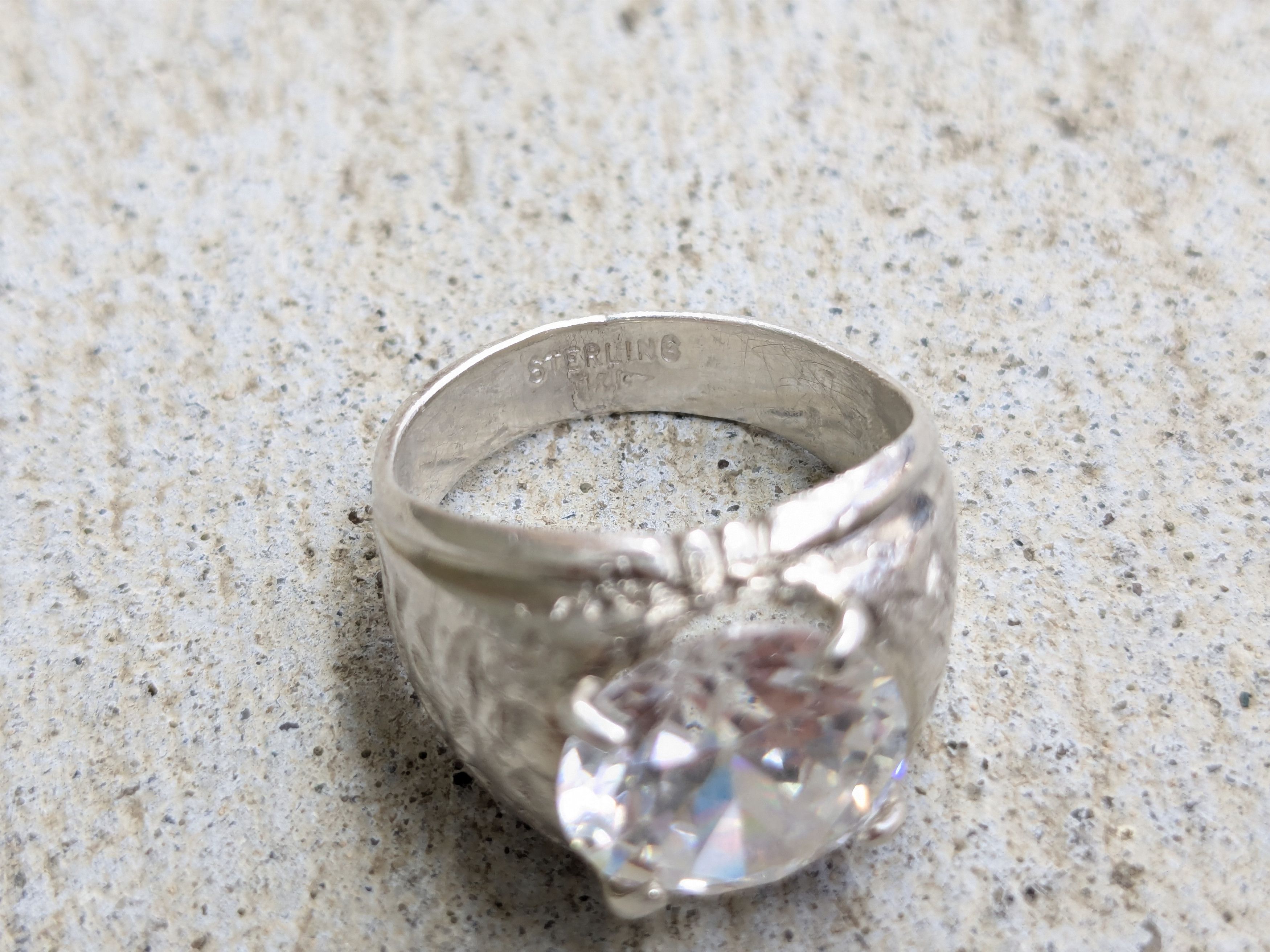 Jewelry Vintage Sterling Silver Ring CZ Round 8.75 Clear Size ONE SIZE - 8 Thumbnail