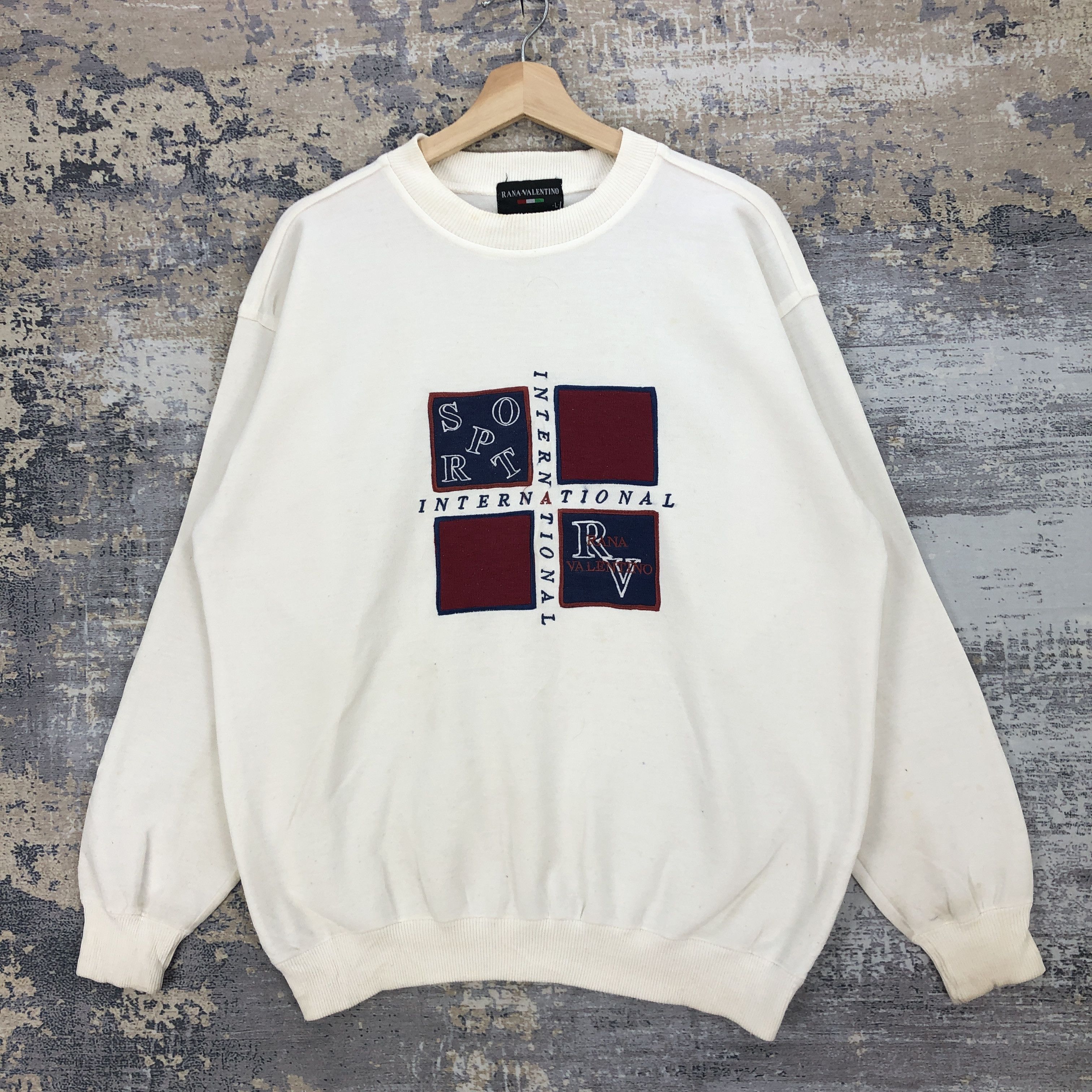 Valentino Vintage Valentino Sweater Rana Valentino Sweatshirt Jumper Size US L / EU 52-54 / 3 - 1 Thumbnail