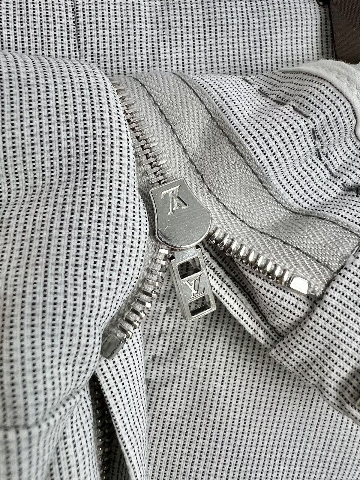 Louis Vuitton LOUIS VUITTON Shorts Chino Strap LV Plaid Cotton Gray Men's Size US 34 / EU 50 - 10 Thumbnail