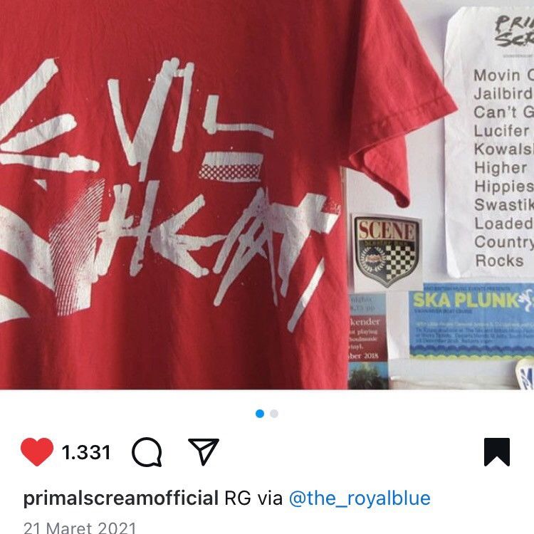 Band Tees × Hysteric Glamour Primal Scream Tshirt Tee evil heat album 2002 Red tee Merc Size US M / EU 48-50 / 2 - 7 Thumbnail
