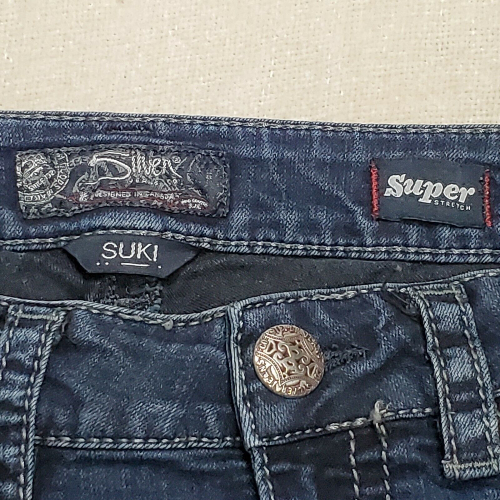 Other Silver Suki Super Stretch Medium Wash Women Size 26/31 Size 25" / US 0 / IT 36 - 7 Thumbnail