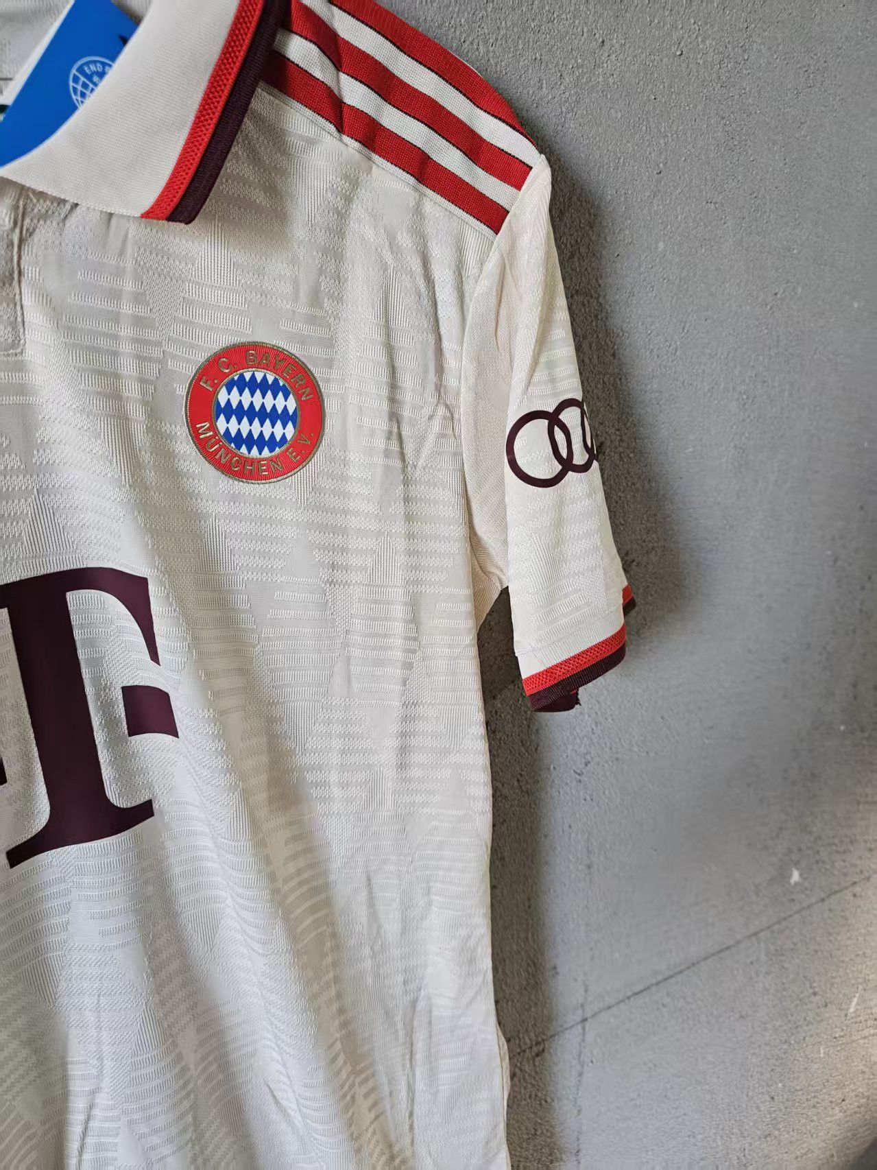 Other 2025 Bayern Munich Thomas Muller Jersey Player Edition Size US L / EU 52-54 / 3 - 4 Thumbnail