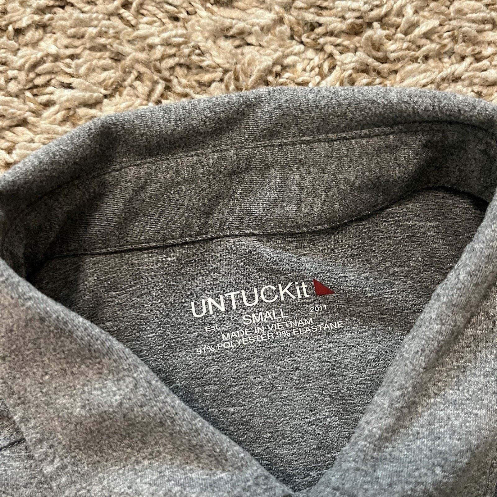 UNTUCKit Clavidor Performance Golf Polo Button Up Shirt Small Size US S / EU 44-46 / 1 - 3 Thumbnail