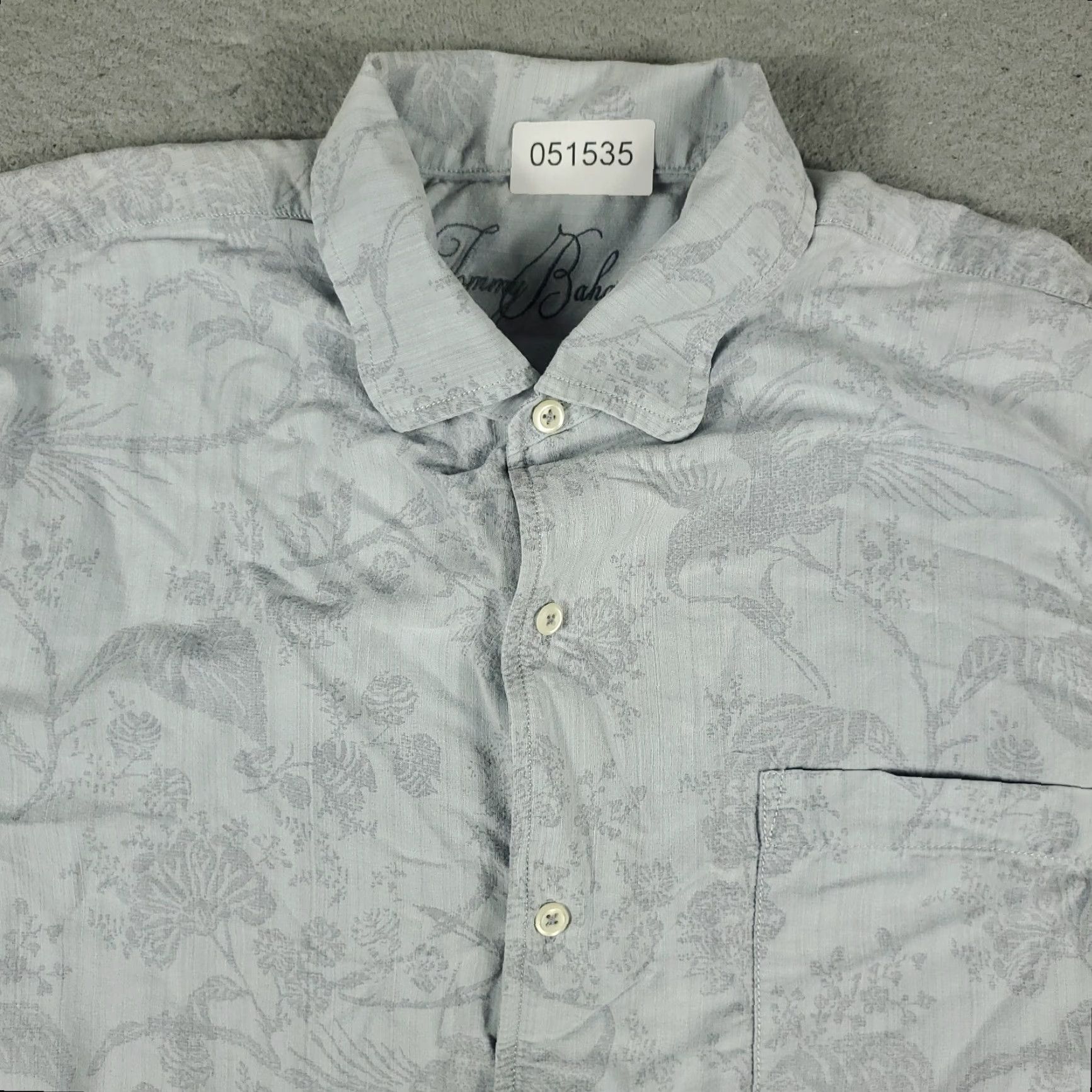 Tommy Bahama Tommy Bahama Shirt Blue Hawaiian Mens Size Large Button Up Short Sleeve Size US L / EU 52-54 / 3 - 2 Thumbnail