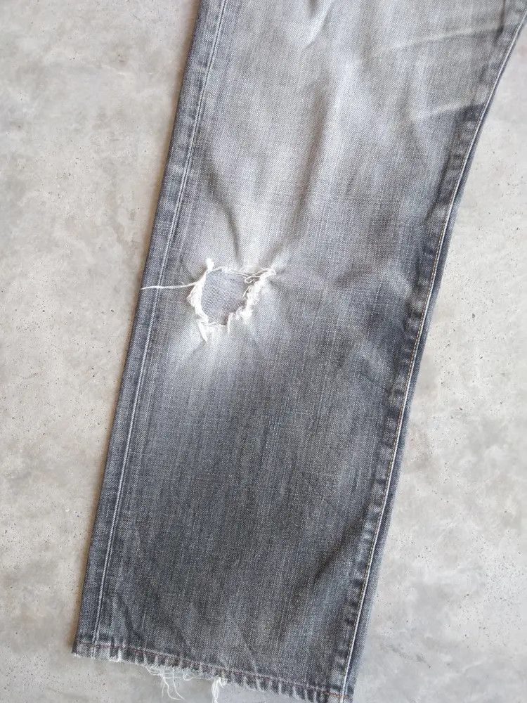 Japanese Brand Vintage S-003 Uniqlo Distressed Jeans 34x30 Size US 34 / EU 50 - 5 Thumbnail