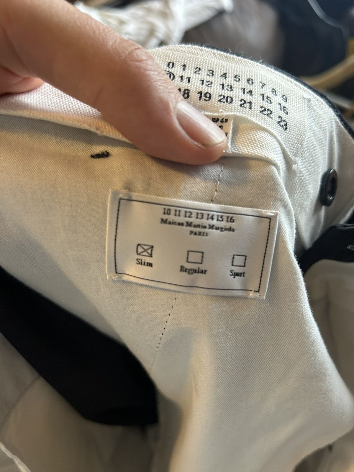 Maison Margiela Maison Martin Margiela Wool Trousers – Size 48 Size US 32 / EU 48 - 10 Thumbnail