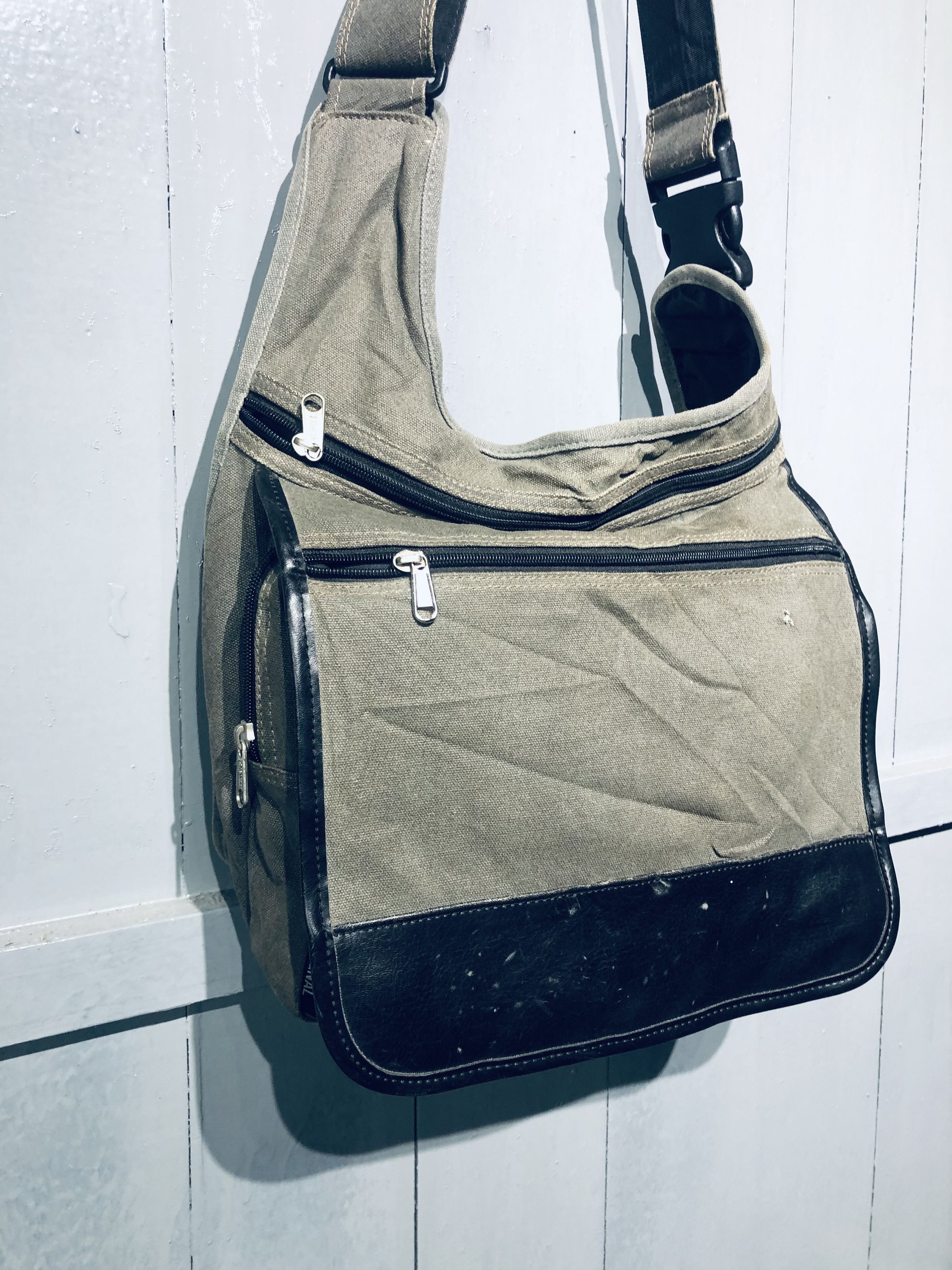 Japanese Brand JAPANESE XSIGNAL STREETWEAR FASHION STYLE CROSSBODY BAG Size ONE SIZE - 4 Thumbnail