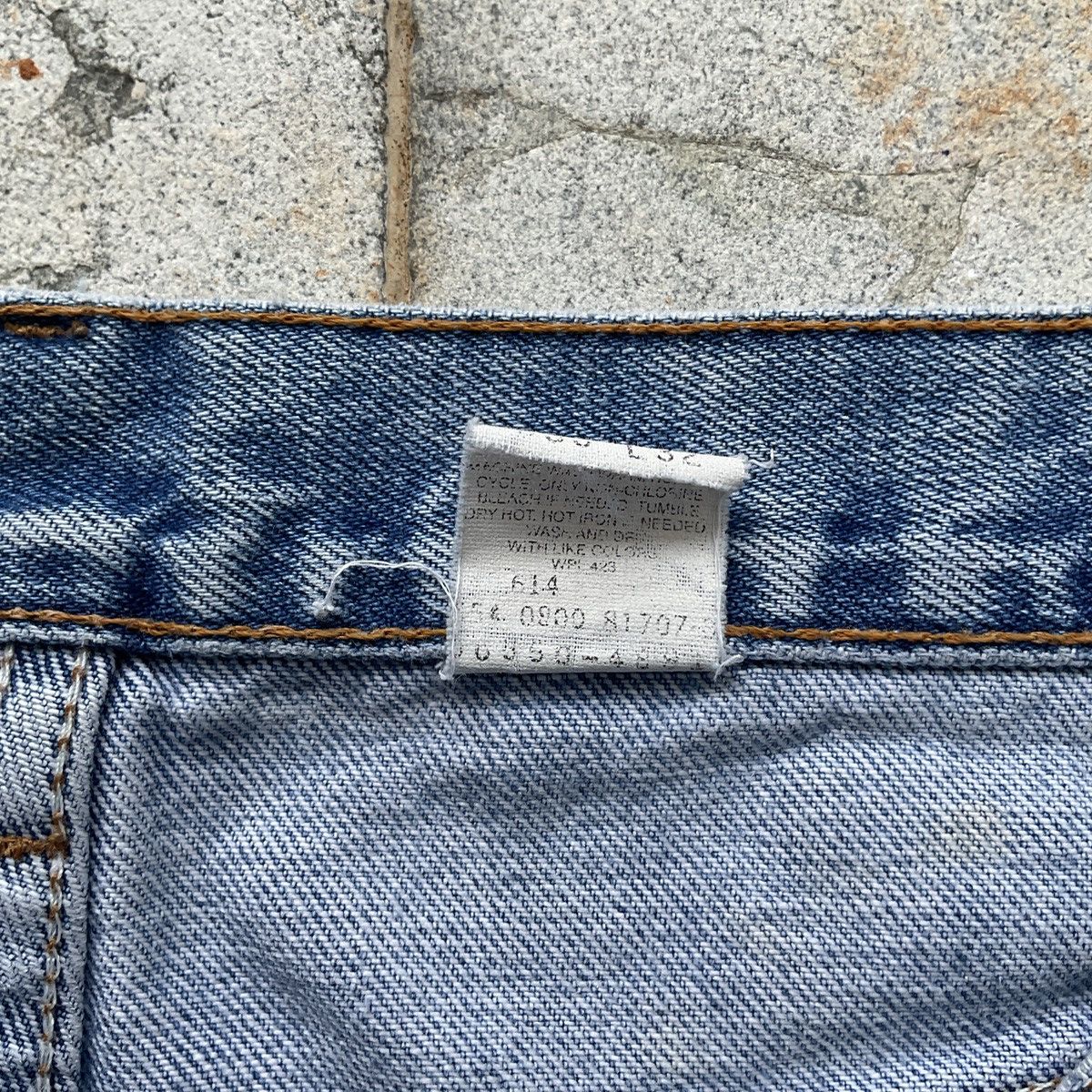 Levi's Vintage Distressed 90s Levi’s 550 Made In USA Denim Pants Size US 33 - 11 Thumbnail
