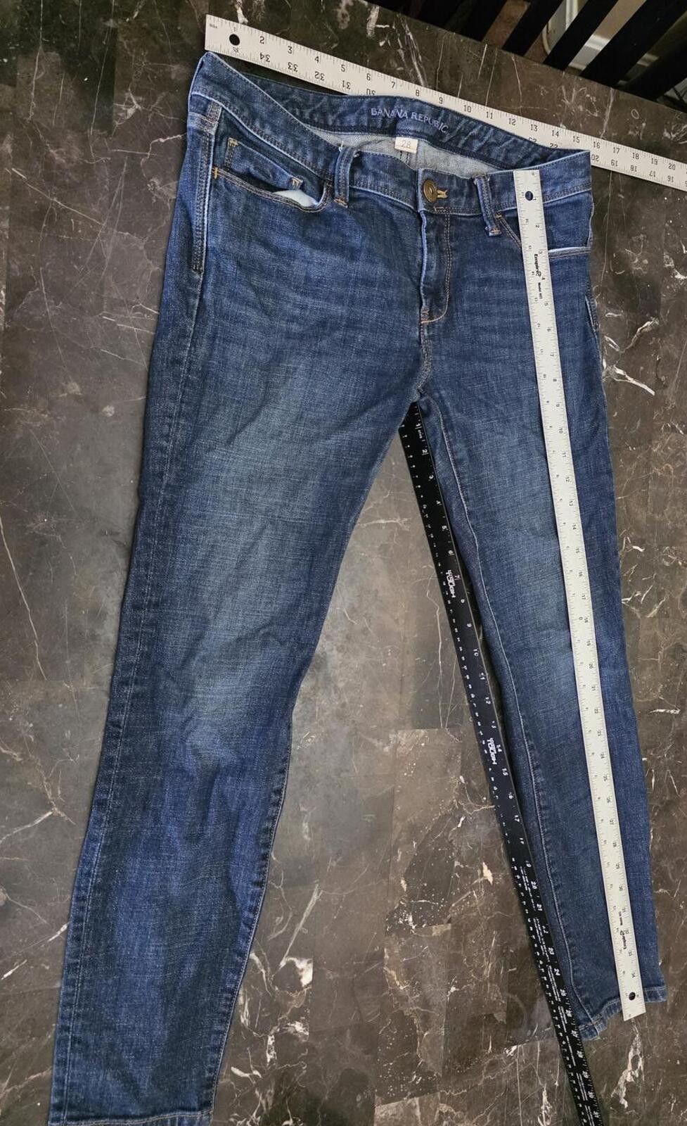 Banana Republic Banana Republic Cropped Straight Ankle Indigo Capri Jeans 28 Size 28" / US 6 / IT 42 - 7 Thumbnail