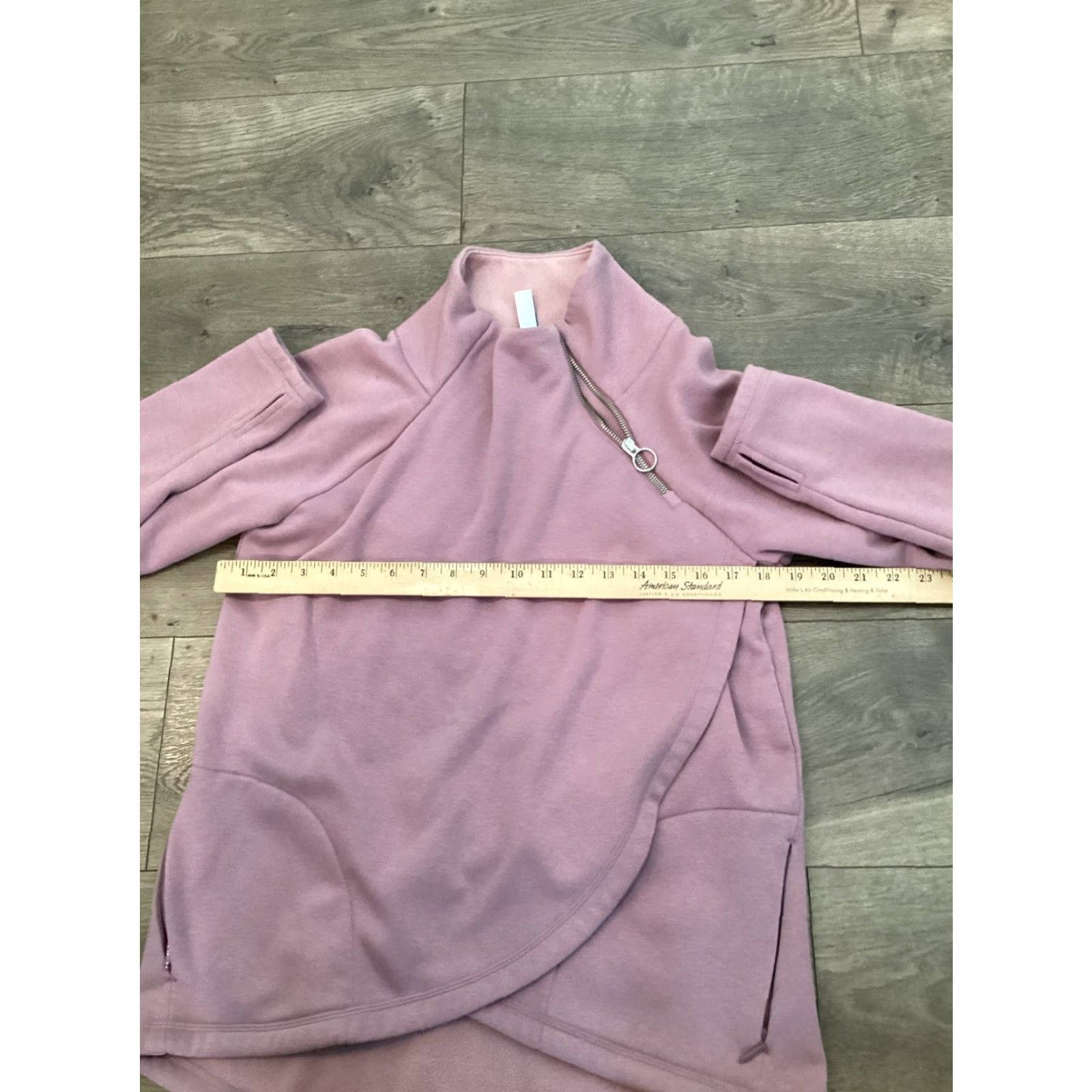 Athleta Athleta Sweatshirt Women ASYM Pullover Mock Neck S Dogwood Mauve Purple Ruffle Cozy Karma ASYM Pullover Size S / US 4 / IT 40 - 3 Thumbnail