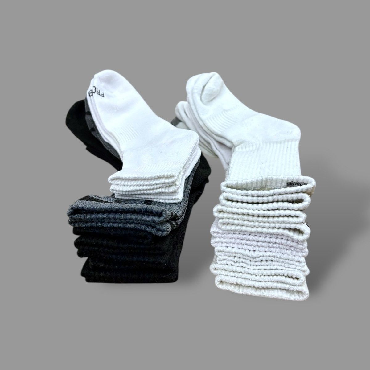 Champion Mixed Bundle of 11 Pairs of Mens Black White Socks Sz 6-9 Size ONE SIZE - 1 Thumbnail