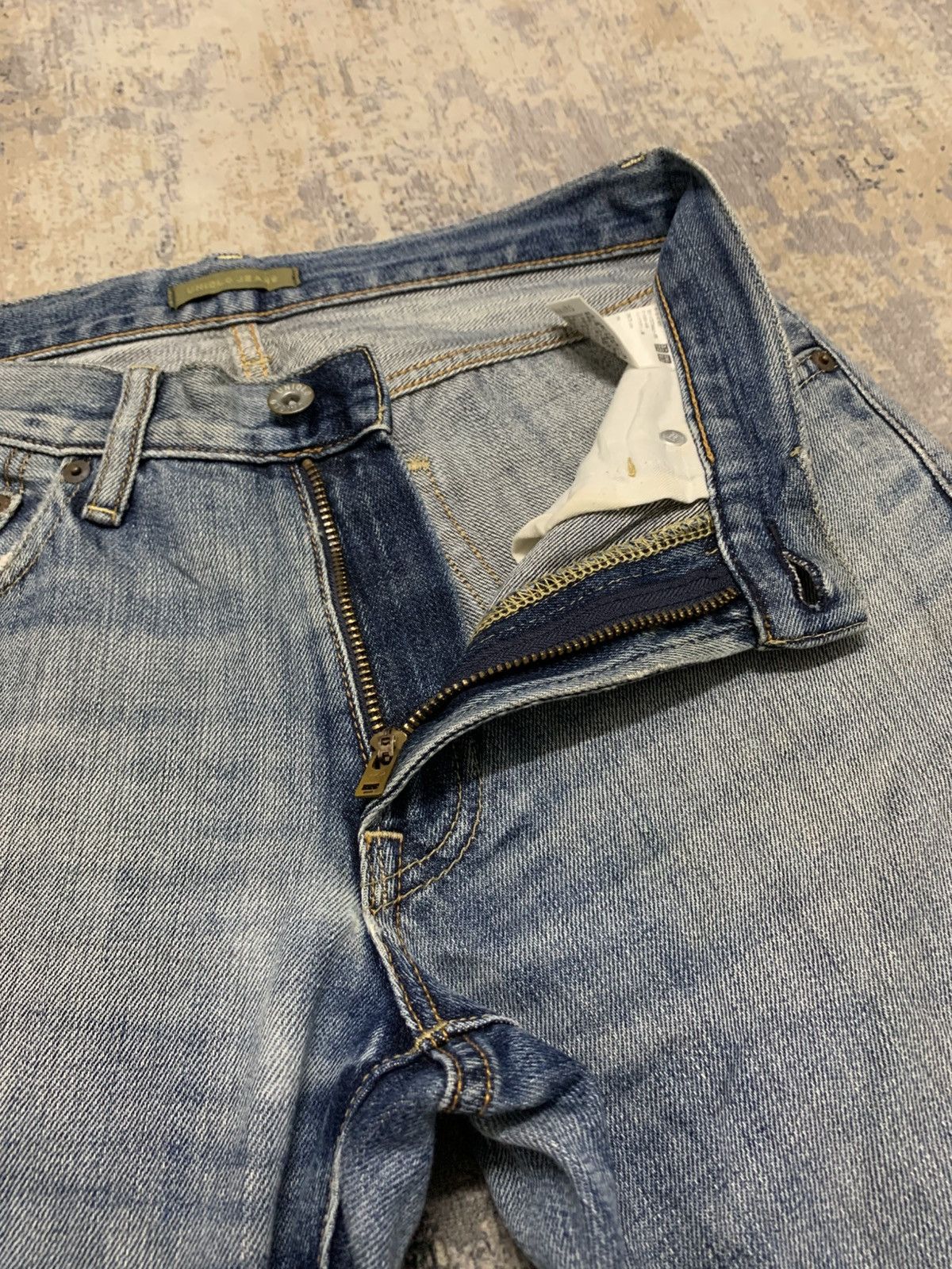 Japanese Brand Vintage Uniqlo Faded Blue Washed Denim W29x30 Size US 29 - 4 Thumbnail