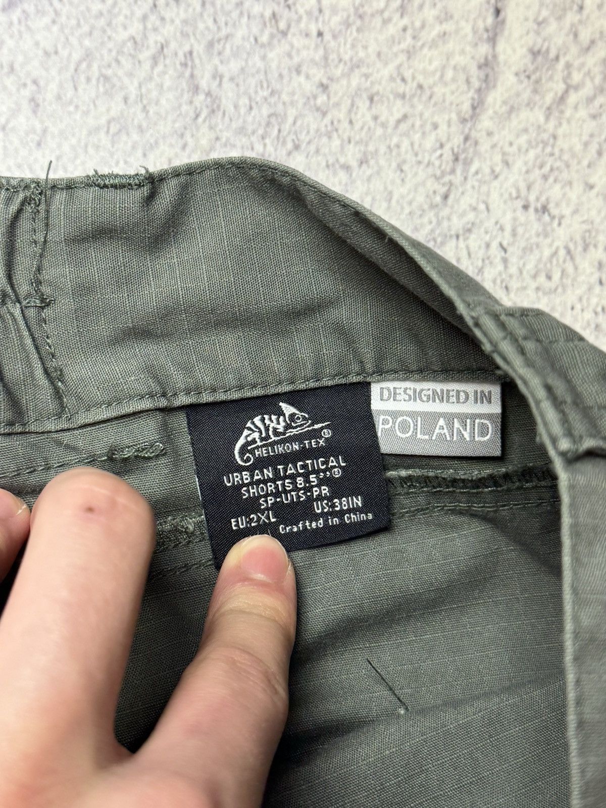 Vintage Mens Helikon-Tex Cargo Military Green Shorts Size US 38 / EU 54 - 9 Thumbnail