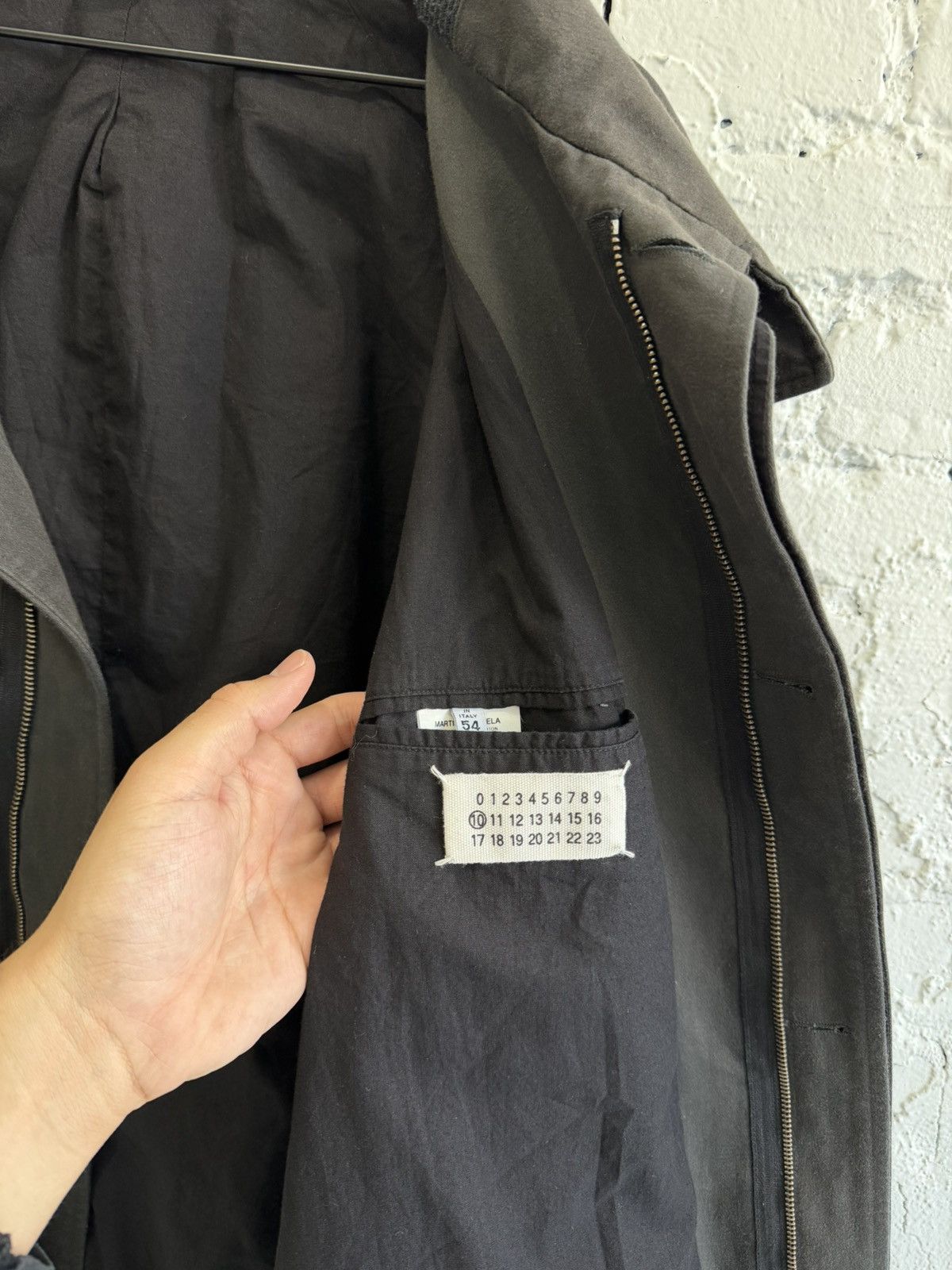 Maison Margiela S/S 2003 MAISON MARTIN MARGIELA SAMPLE TRENCH COAT Size US L / EU 52-54 / 3 - 3 Thumbnail