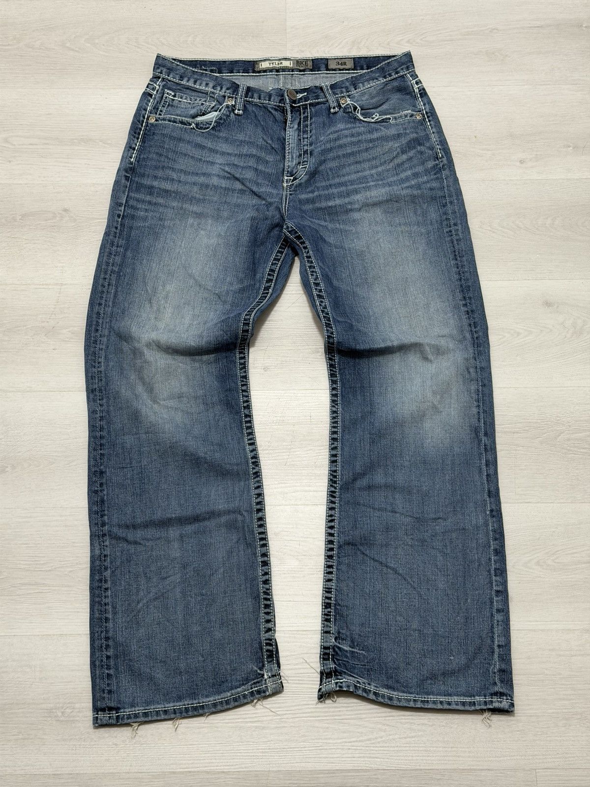 BKE Y2K BKE Tyler Jeans Size 34R Relaxed Washed Distressed Denim Size US 34 / EU 50 - 5 Thumbnail