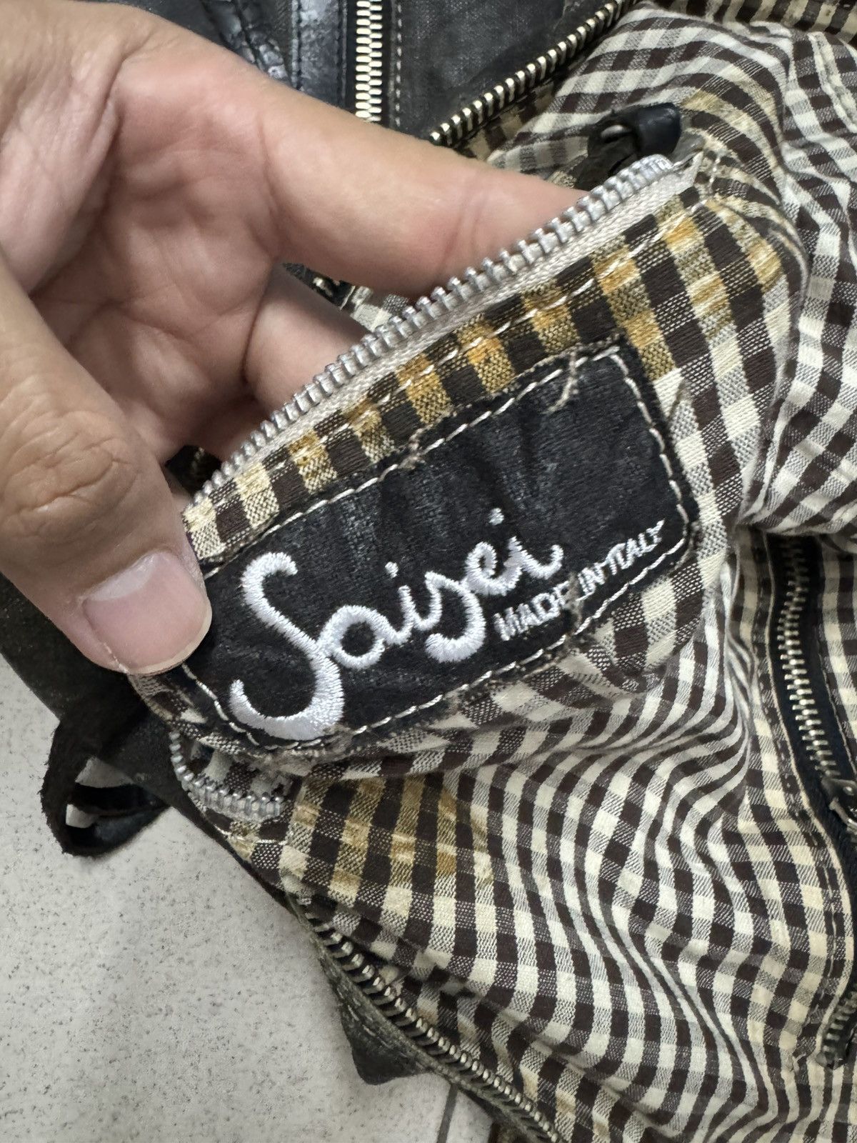 Other SAISEI ITALY RECONSTRUCTED DISTRESSED AVANT GARDE 3-WAYS BAG Size ONE SIZE - 10 Thumbnail