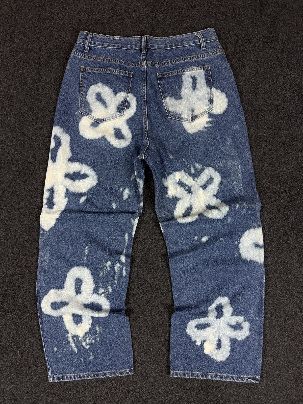 Other Surgery bleached clover denim jeans Size US 33 - 7 Thumbnail