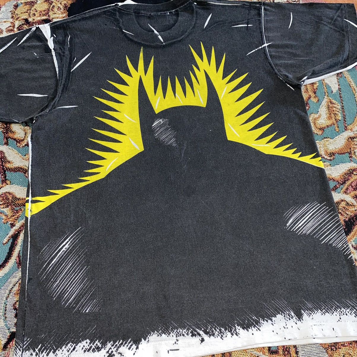 DC Comics VINTAGE 80S BATMAN AOP TEE Size US L / EU 52-54 / 3 - 6 Thumbnail