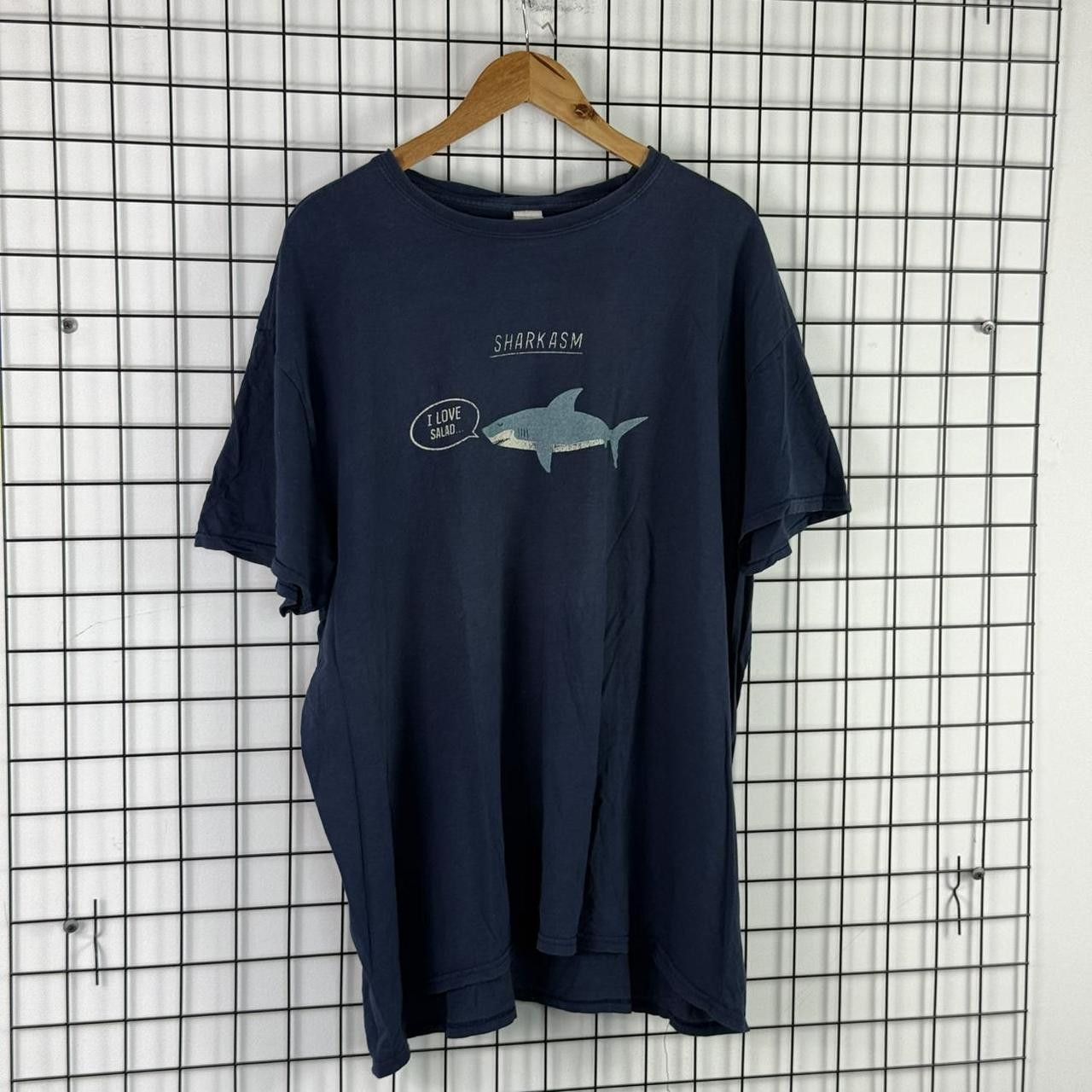 Vintage Sharkasm T shirt Tee Funny Print Vintage Retro Size US XXL / EU 58 / 5 - 2 Thumbnail
