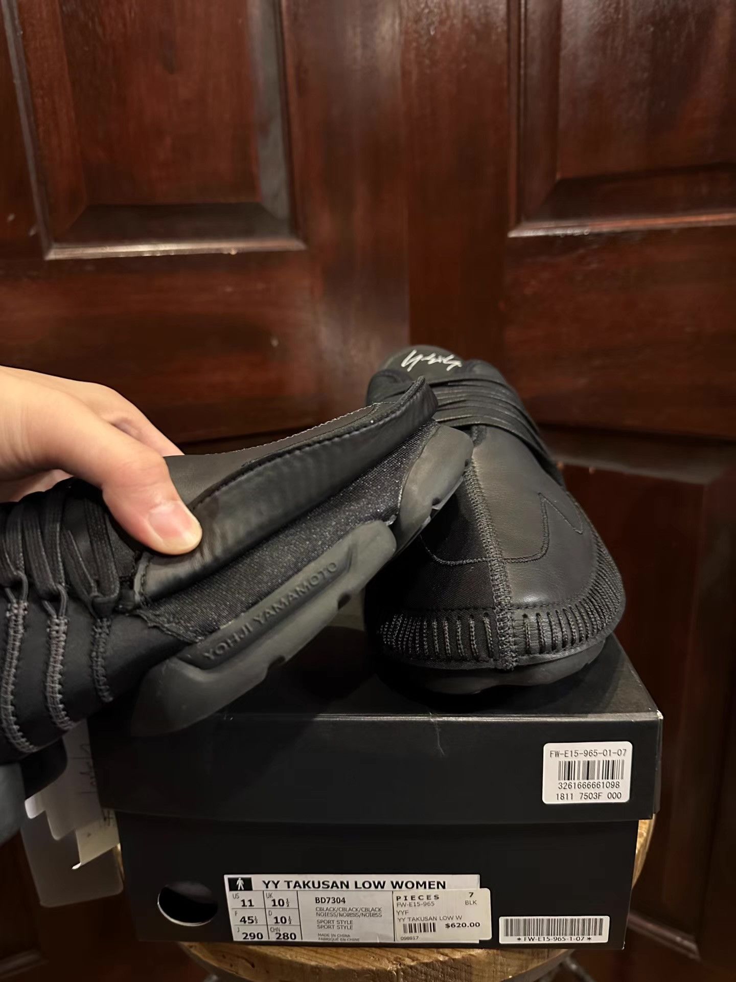 Yohji Yamamoto Yohji Yamamoto Femme main‑line × Adidas Takusan low‑top Ｑ25 Size US 7 / EU 40 - 5 Thumbnail