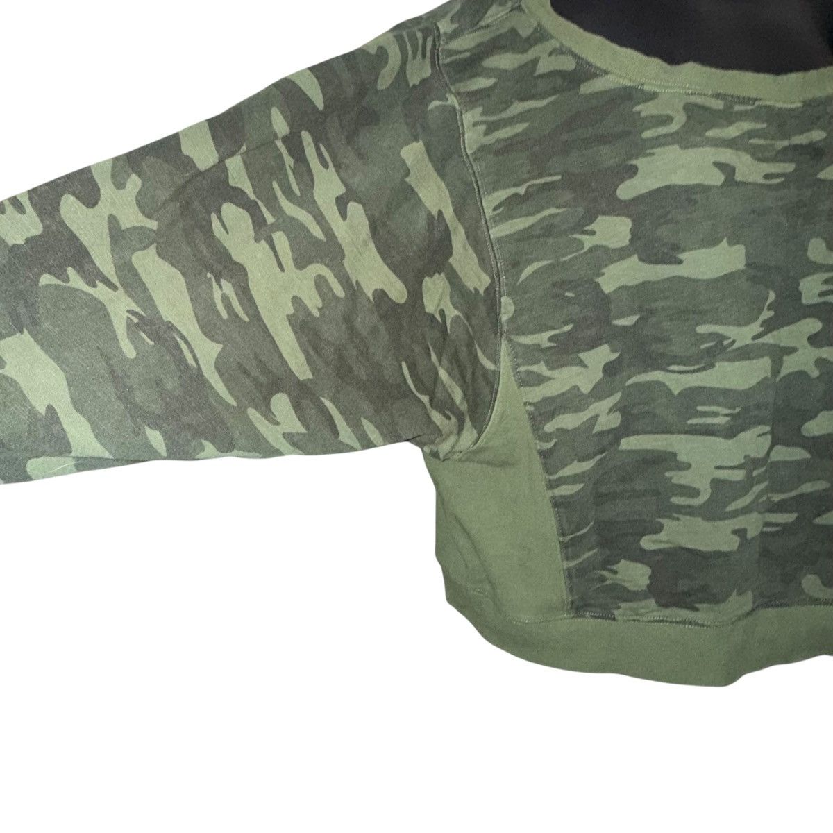 Good American Good American wide neck camouflage sweatshirt Size XL / US 12-14 / IT 48-50 - 5 Thumbnail