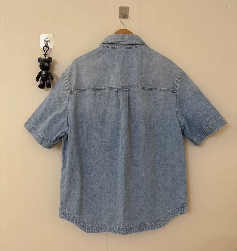Louis Vuitton Louis Vuitton Pin Denim Short Sleeve Shirt Size US L / EU 52-54 / 3 - 2 Thumbnail