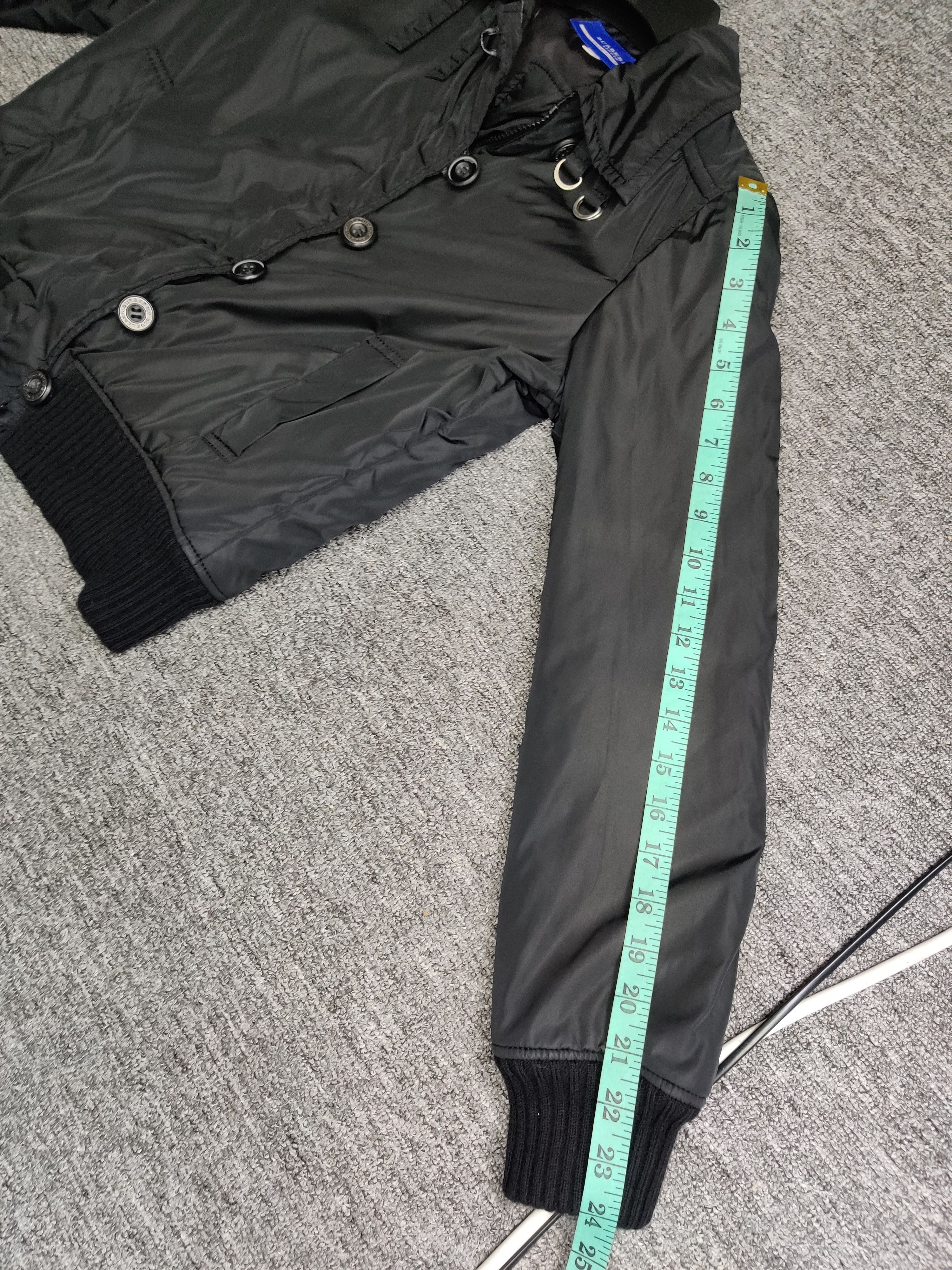 Burberry Vintage Burberry Blue Label Black Bomber Jacket Size US M / EU 48-50 / 2 - 17 Thumbnail