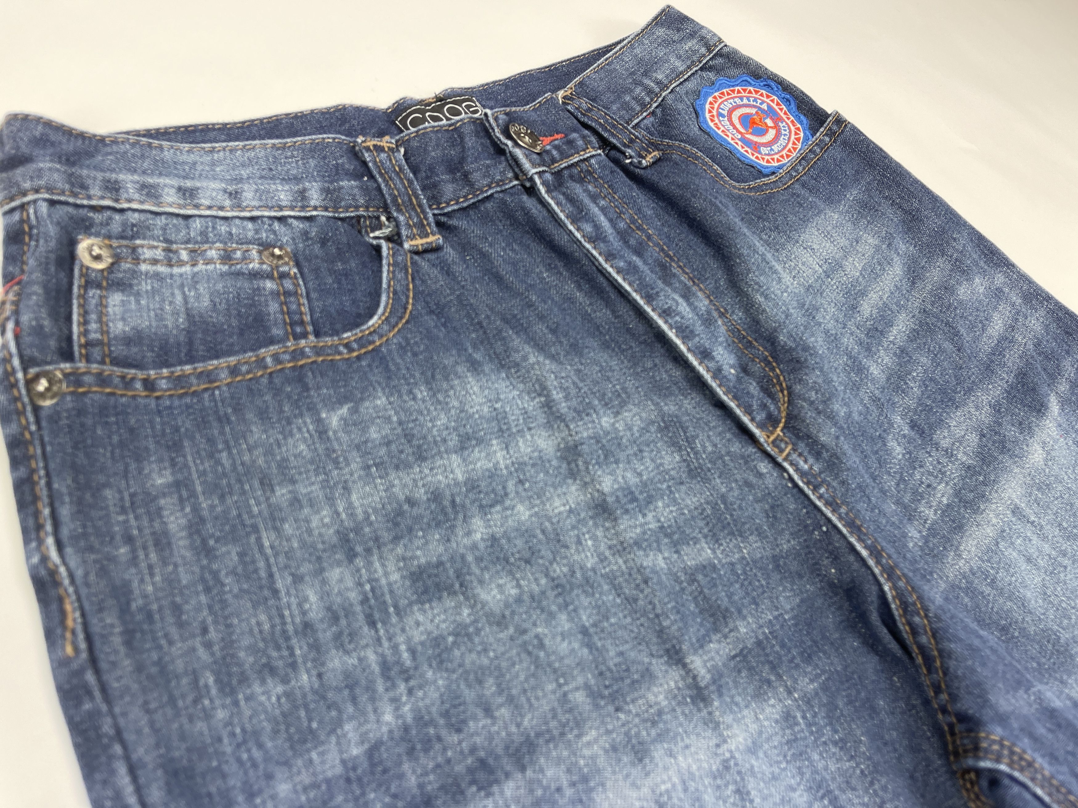 Coogi Coogi jeans shorts, vintage 90s hip hop 1990s skater Y2K 28 Size US 28 / EU 44 - 9 Thumbnail
