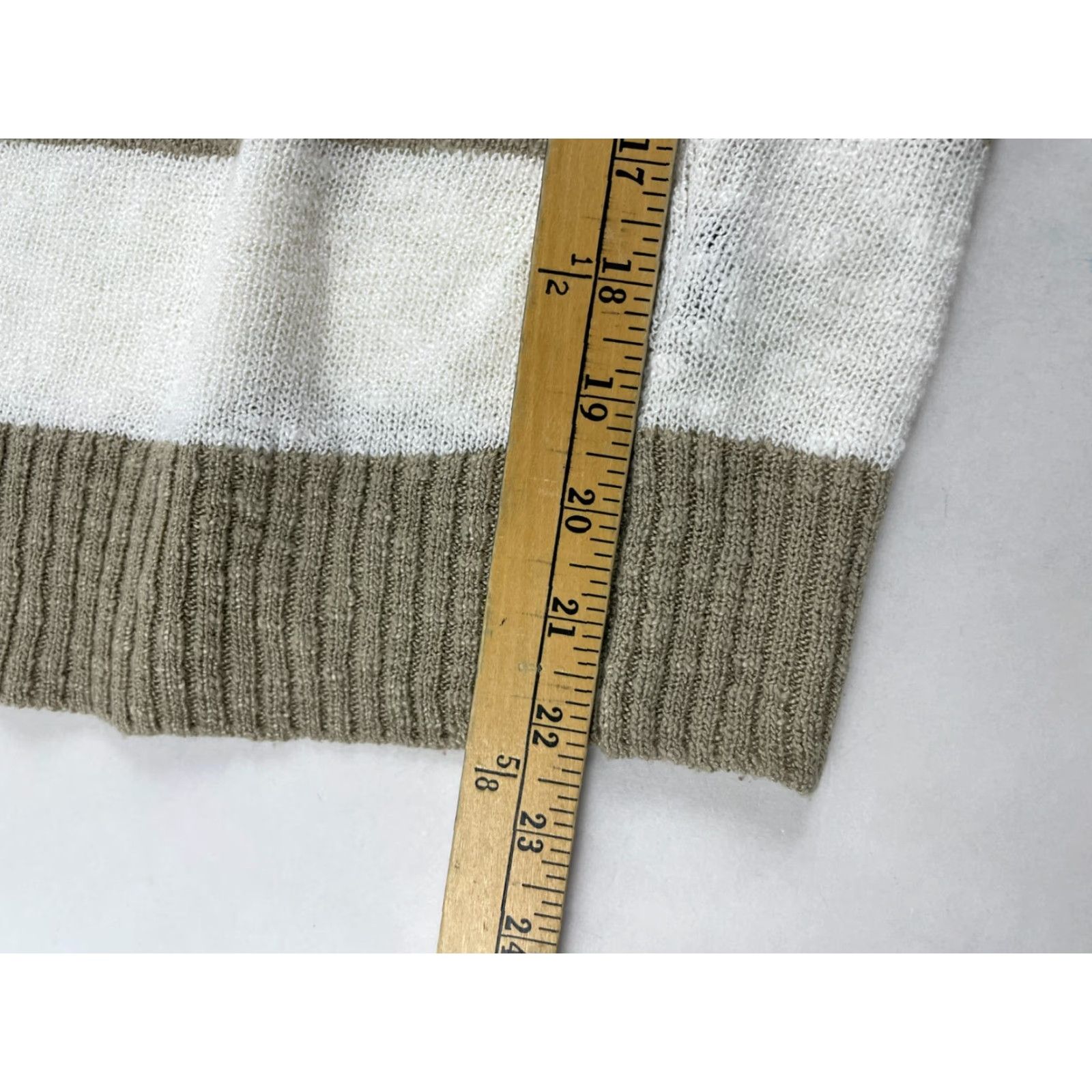 Vintage A. Byer Sweater Womens Size M Brown Cream Striped Pullover Half Sleeve Crew Neck Casual Modern Fall Winter Spring - Womens Size M / US 6-8 / IT 42-44 - 6 Thumbnail