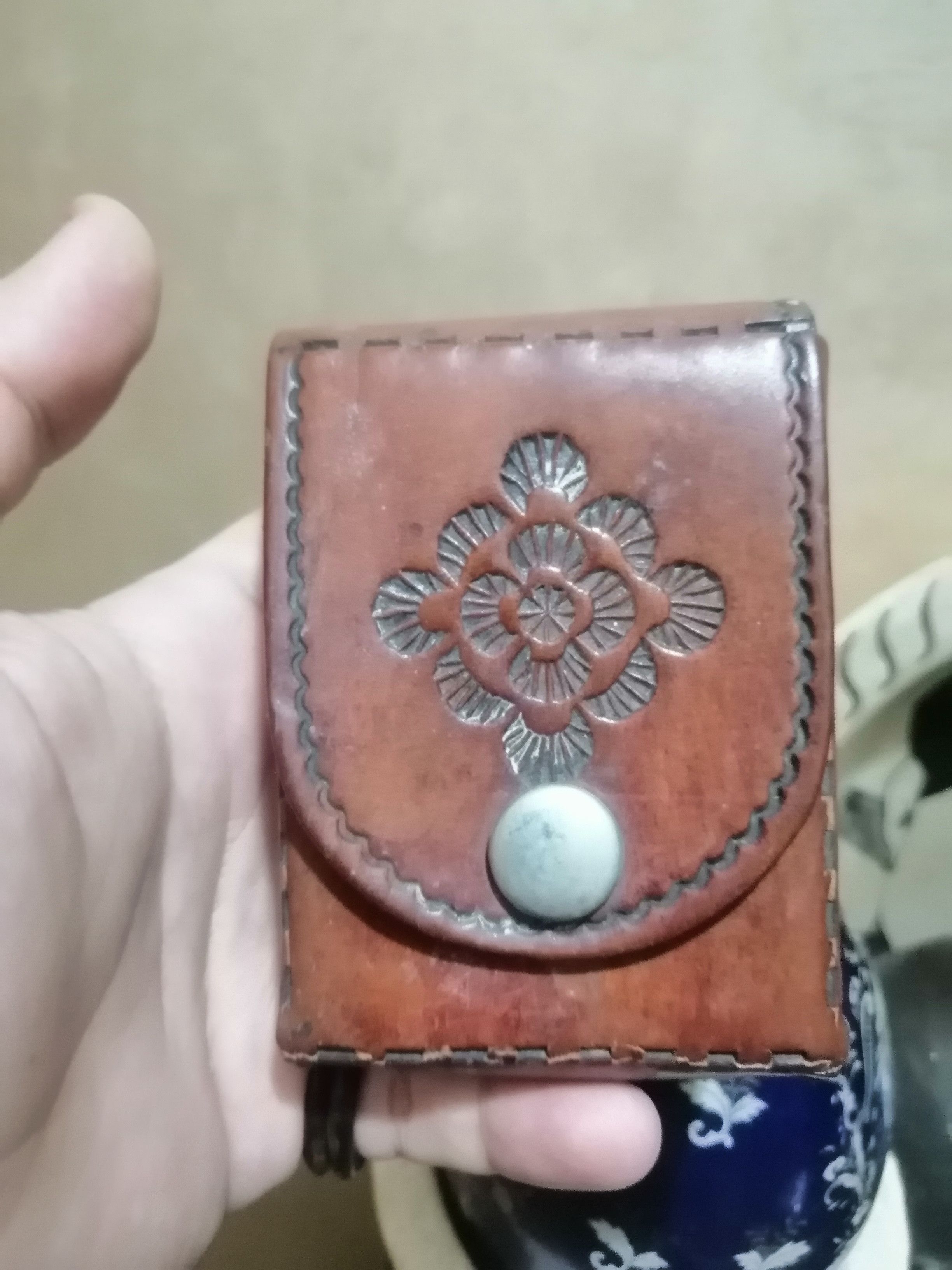 Vintage Vintage Hand-Tooled Leather Western Pouch - Cowboy Size ONE SIZE - 7 Thumbnail