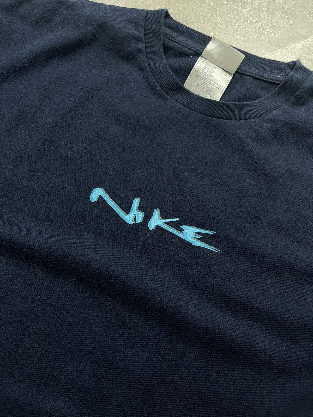 Nike Vintage Nike T-Shirt XL Navy Blue Spell Out Graffiti Logo Size US XL / EU 56 / 4 - 6 Thumbnail