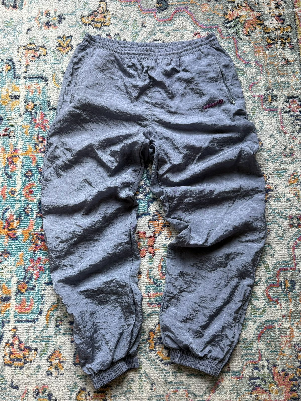 Adidas Vintage Adidas Grey Metallic Joggers Size US 32 / EU 48 - 1 Thumbnail