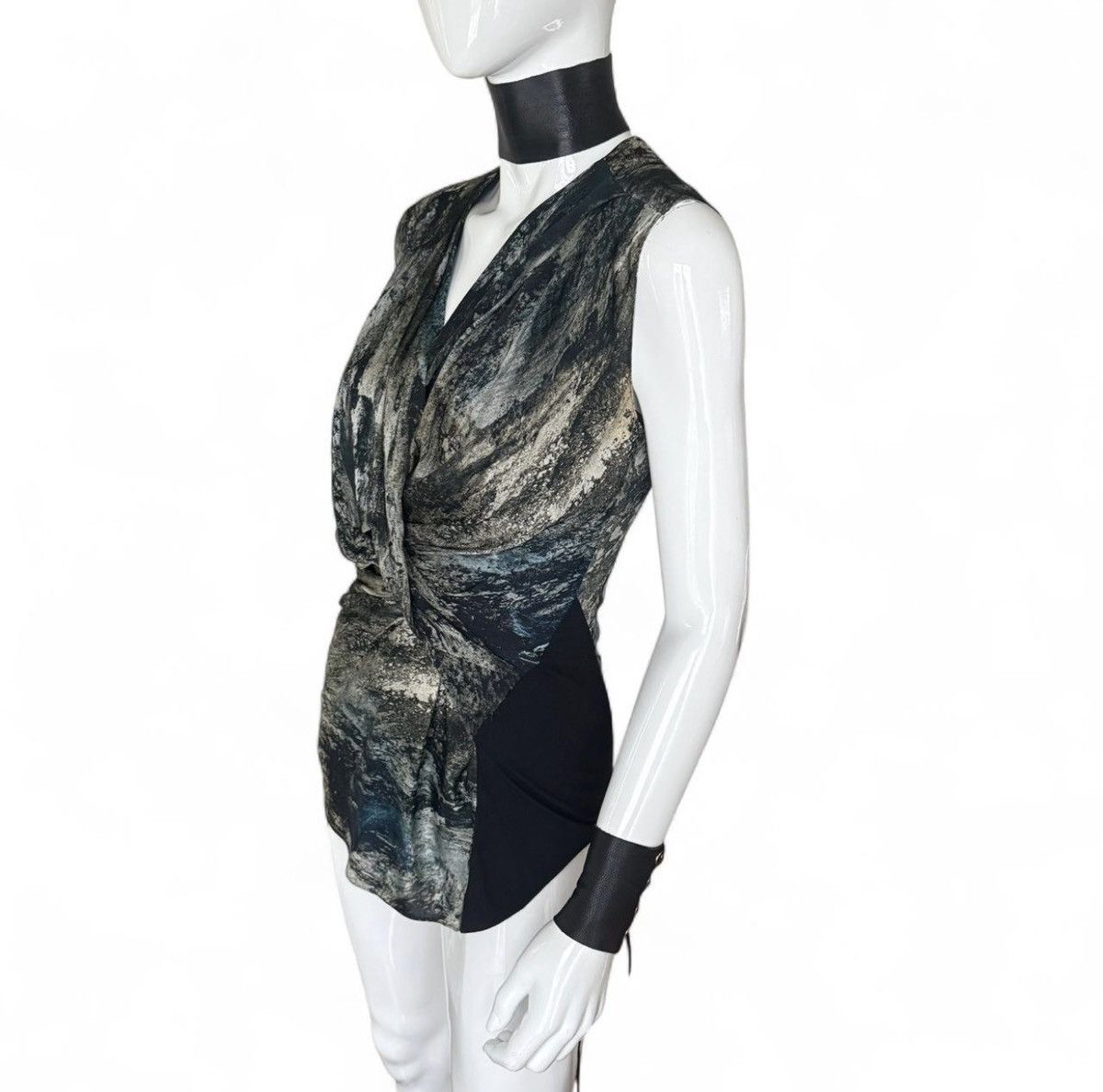 Helmut Lang Helmut Lang Avant-Garde Abstract Silk Twist Draped Top Size XS / US 0-2 / IT 36-38 - 3 Thumbnail