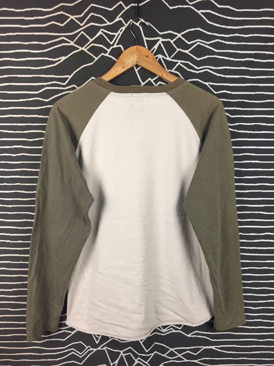 R.Newbold R. Newbold by Paul Smith Big Logo Long Sleeve Raglan Tee Size US M / EU 48-50 / 2 - 8 Thumbnail