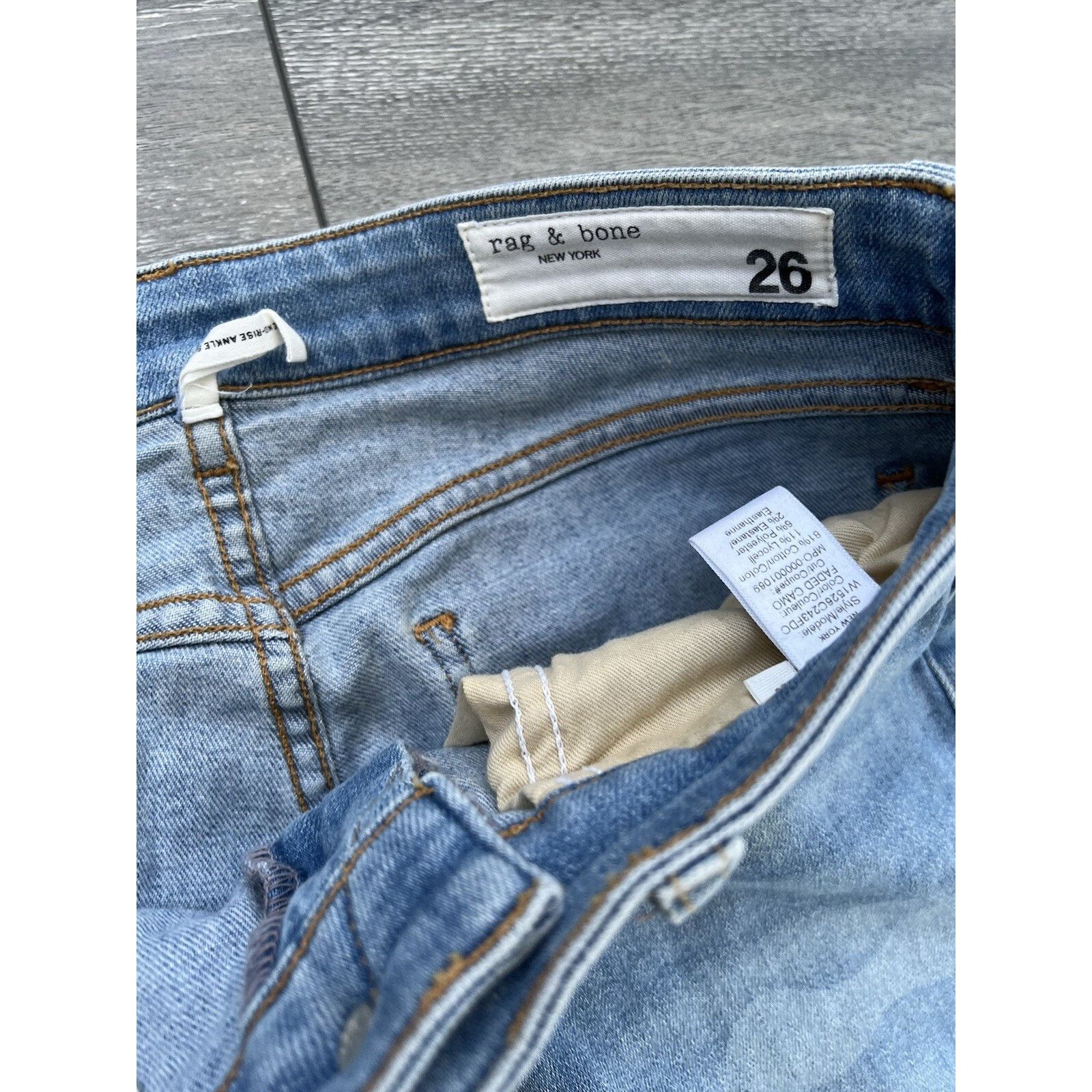 Rag & Bone Rag & Bone Cate Faded Camo Ankle Skiny Jeans size 26 A000323 Size 26" / US 2 / IT 38 - 6 Thumbnail
