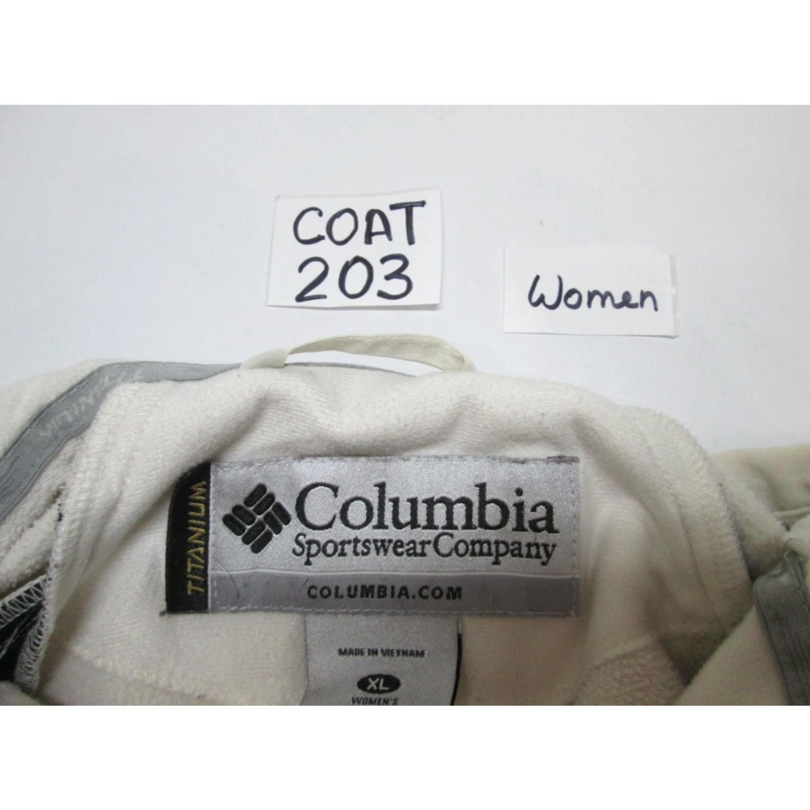 Vintage Columbia Womens Windbreaker Jacket XL Ivory Titanium Active Outerwear Size XL / US 12-14 / IT 48-50 - 8 Thumbnail