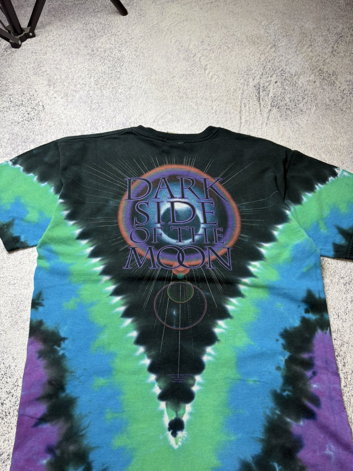 Pink Floyd Liquid Blue 2004 Pink Floyd Dark Side Of The Moon T-Shirt Size US M / EU 48-50 / 2 - 20 Thumbnail
