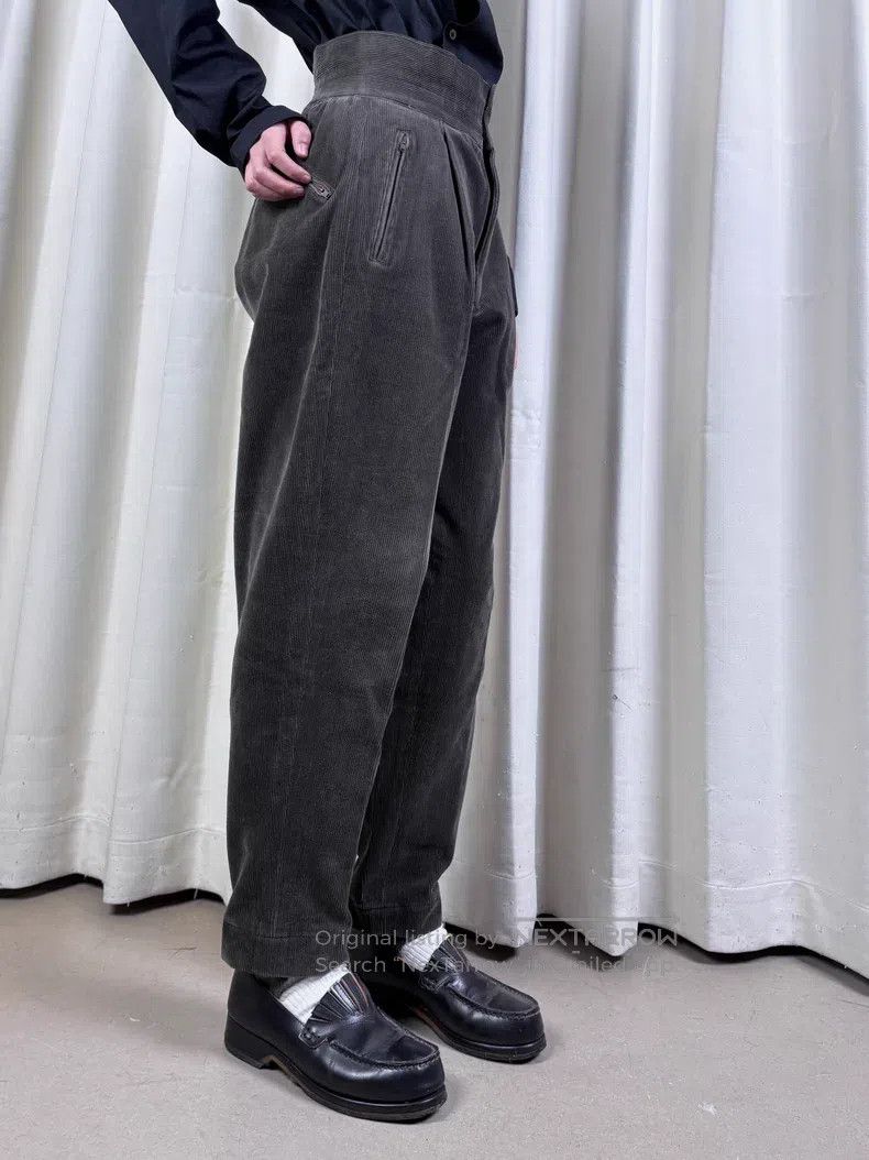 Issey Miyake Issey Miyake Calligraphy Logo Classic Waistband Corduroy T Size 25" / US 0 / IT 36 - 5 Thumbnail
