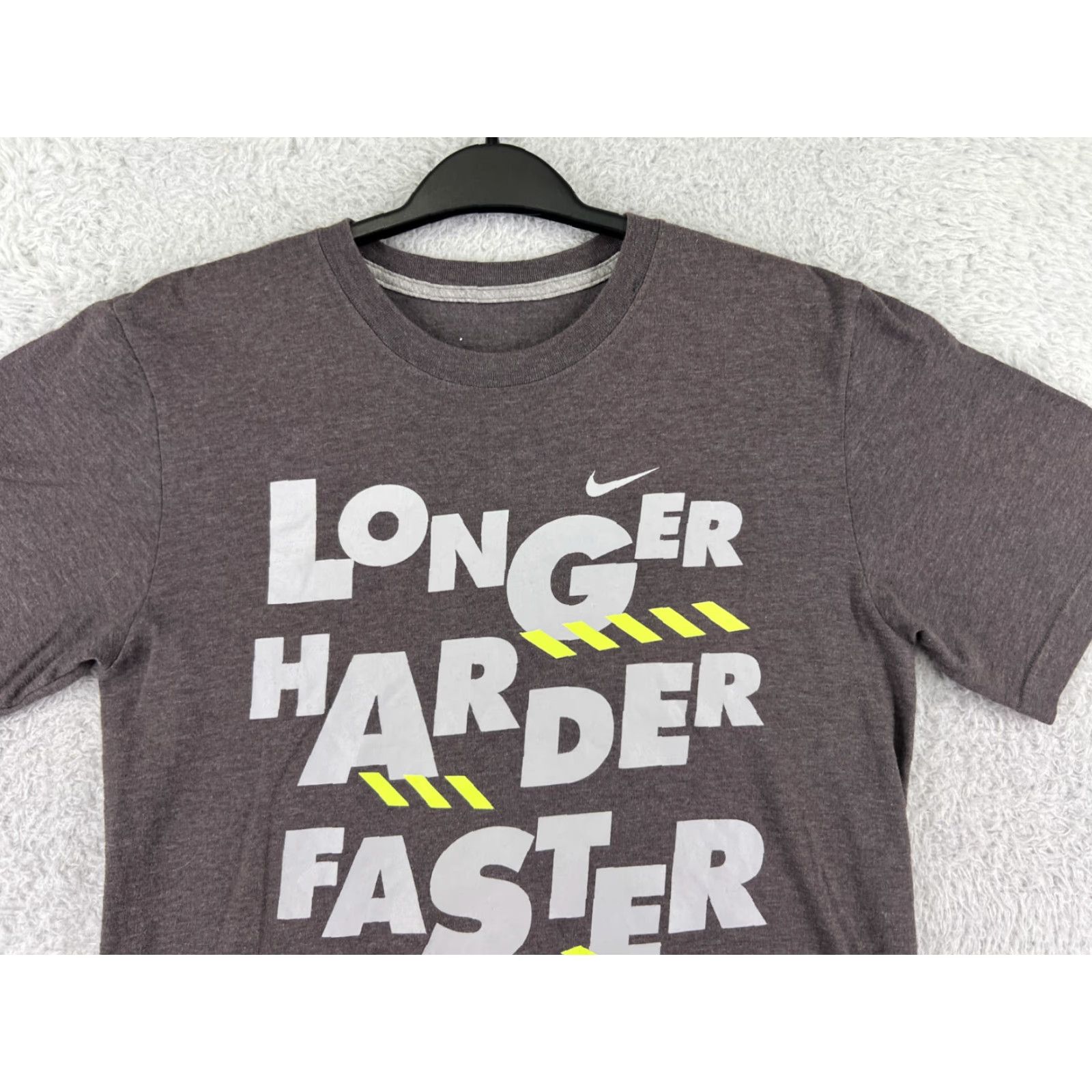 Nike Nike Dri-Fit Shirt Men’s Small Gray Short Sleeve Crew Neck Logo Athletic Cotton Blend Nike Swoosh 90s Sports Active Mens Small Gray Size US S / EU 44-46 / 1 - 6 Thumbnail