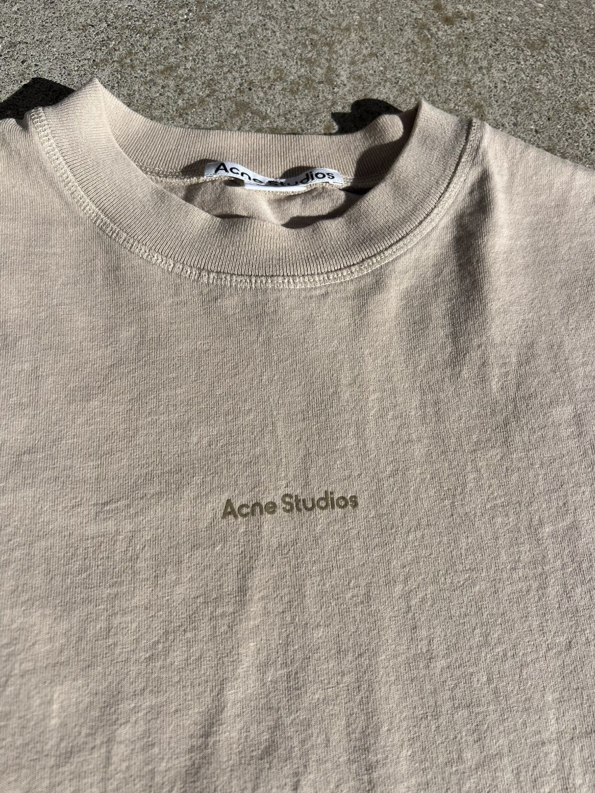 Acne Studios Acne Studios Stamp Logo T Shirt Size US S / EU 44-46 / 1 - 2 Thumbnail