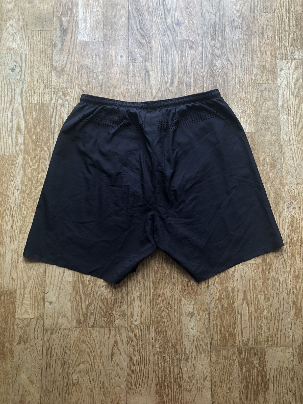 Nike NIKE JUVENTUS FC FOOTBALL SOCCER SPORT RUNNING SHORTS Size US 33 - 2 Thumbnail