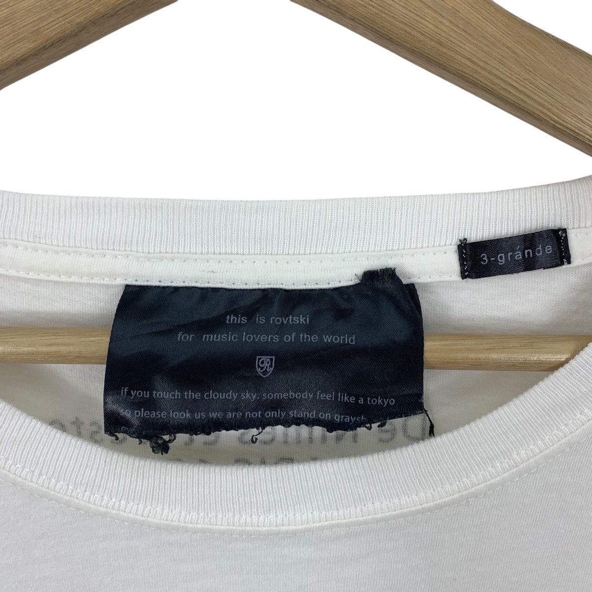 Japanese Brand ROVTSKI japanesebrand raphael printed tee Size US S / EU 44-46 / 1 - 3 Thumbnail