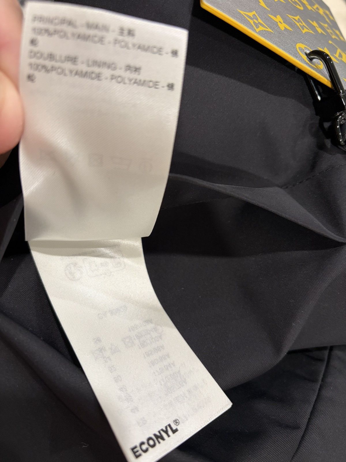 Louis Vuitton louis vuitton monogram reversible nylon jacket Size US M / EU 48-50 / 2 - 13 Thumbnail