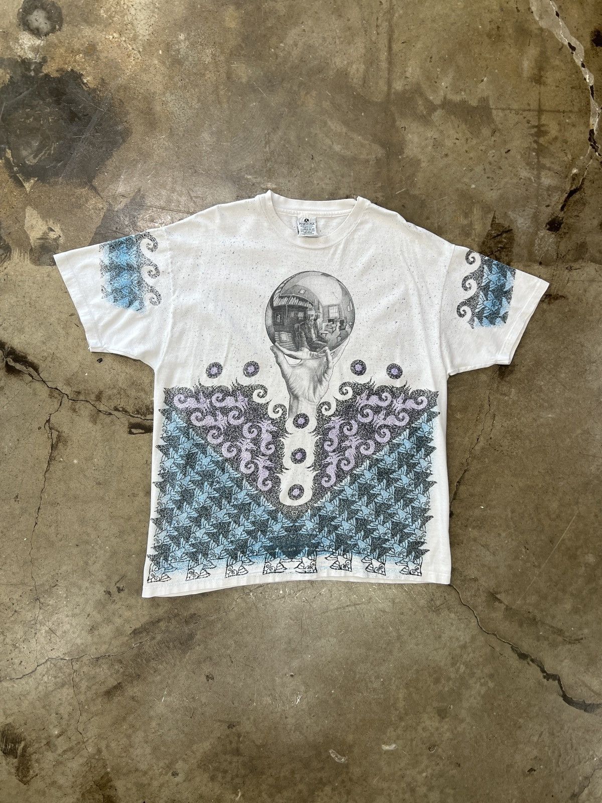 Vintage Vintage AOP 90s M.C. Escher Portait Tee XL Size US XL / EU 56 / 4 - 2 Thumbnail