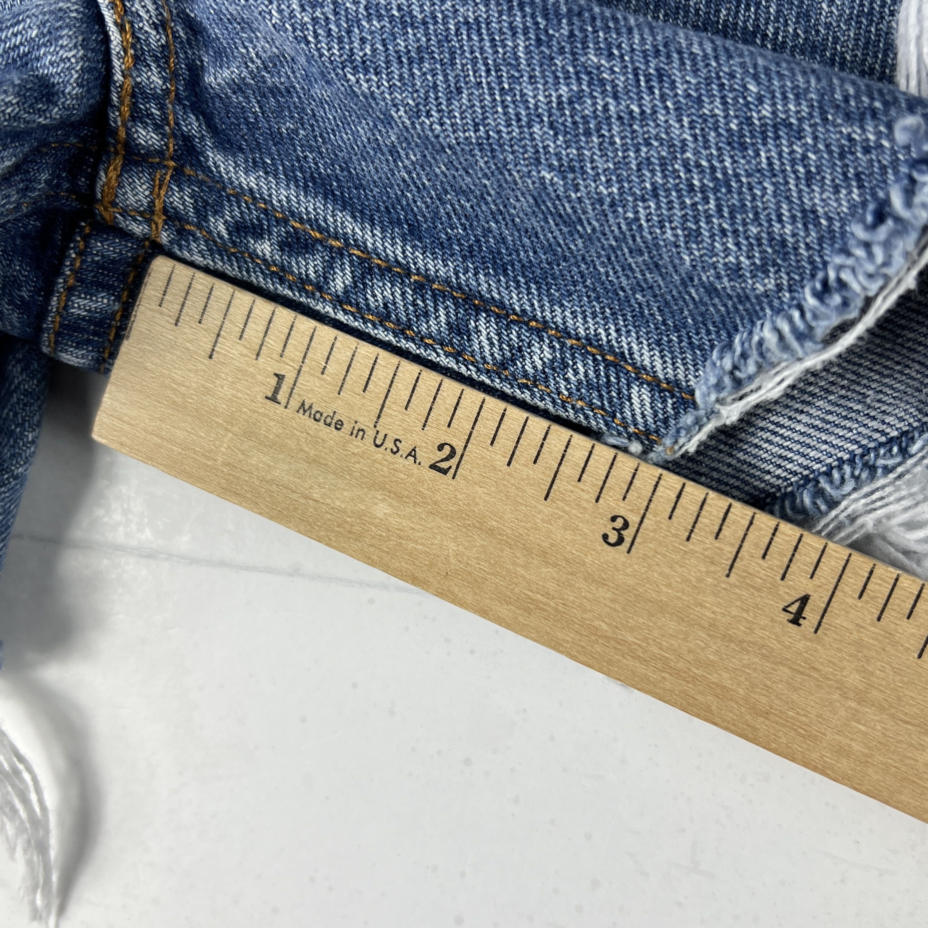 Levi's × Vintage VTG 90s Levi's Jean Shorts 505 Cut Off Frayed Denim Jorts Size US 31 - 14 Thumbnail