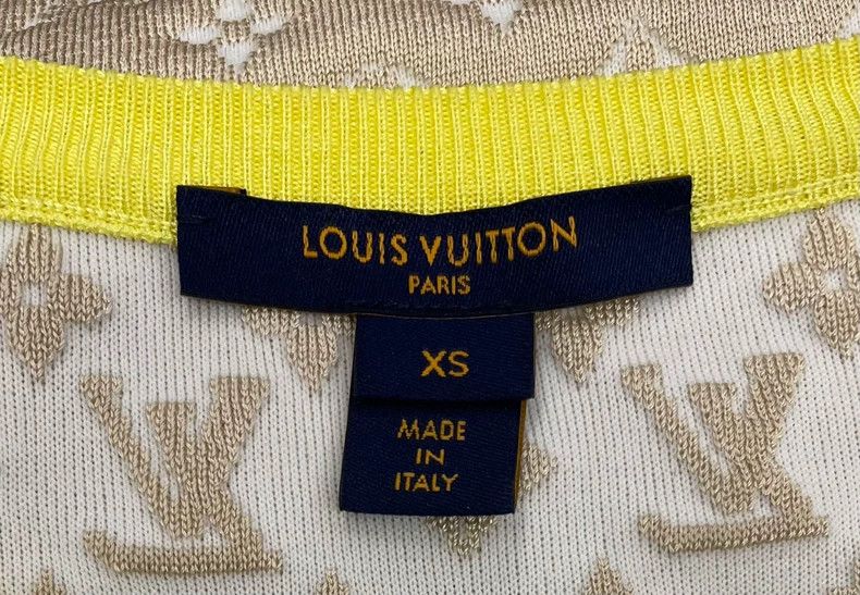 Louis Vuitton Louis Vuitton Colorblock Full Logo Crew Neck Short Sleeve Size XS / US 0-2 / IT 36-38 - 4 Thumbnail
